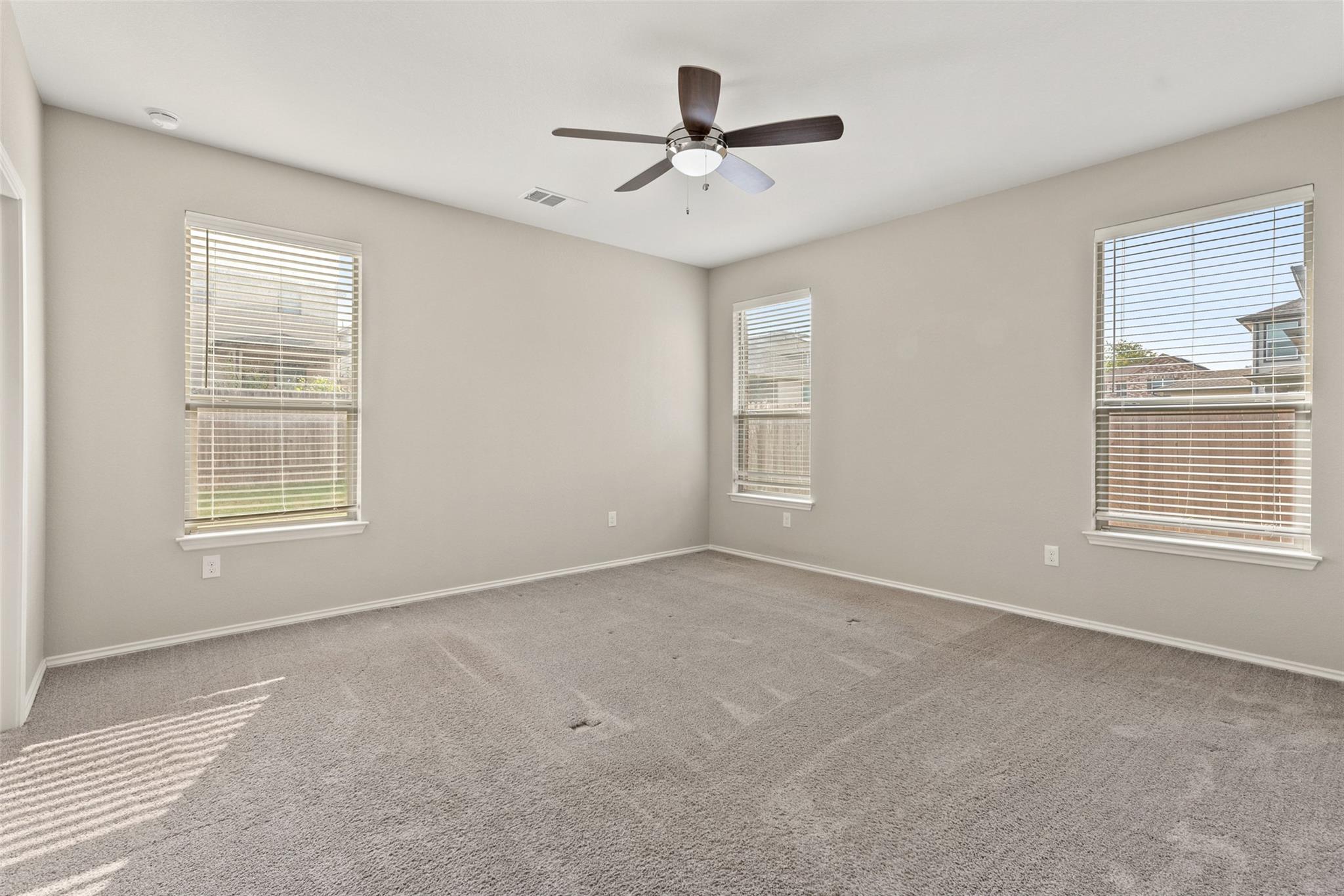 112 Kulmbacher Dr, Austin, TX 78728