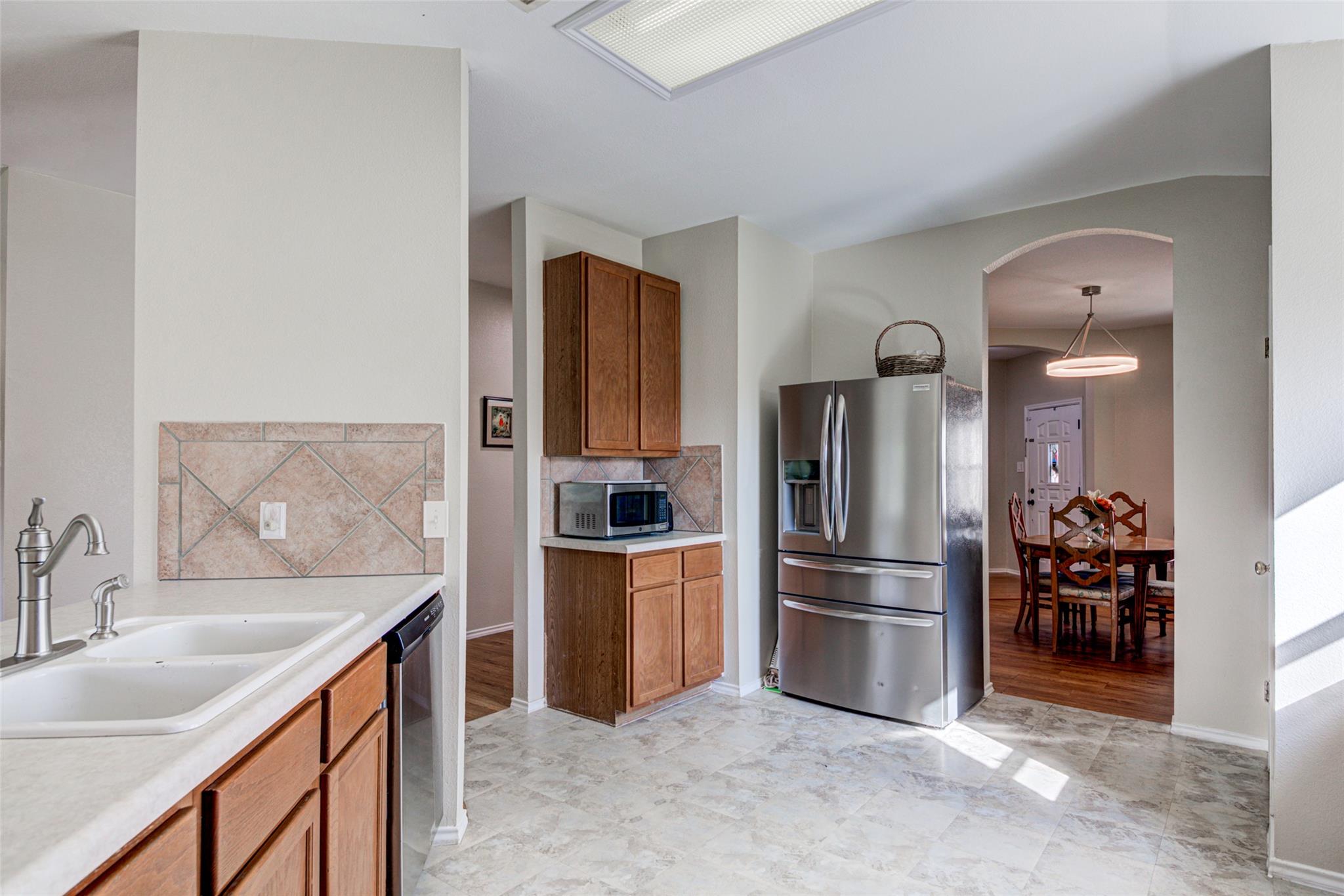 112 Speegle Ct, Cedar Creek, TX 78612