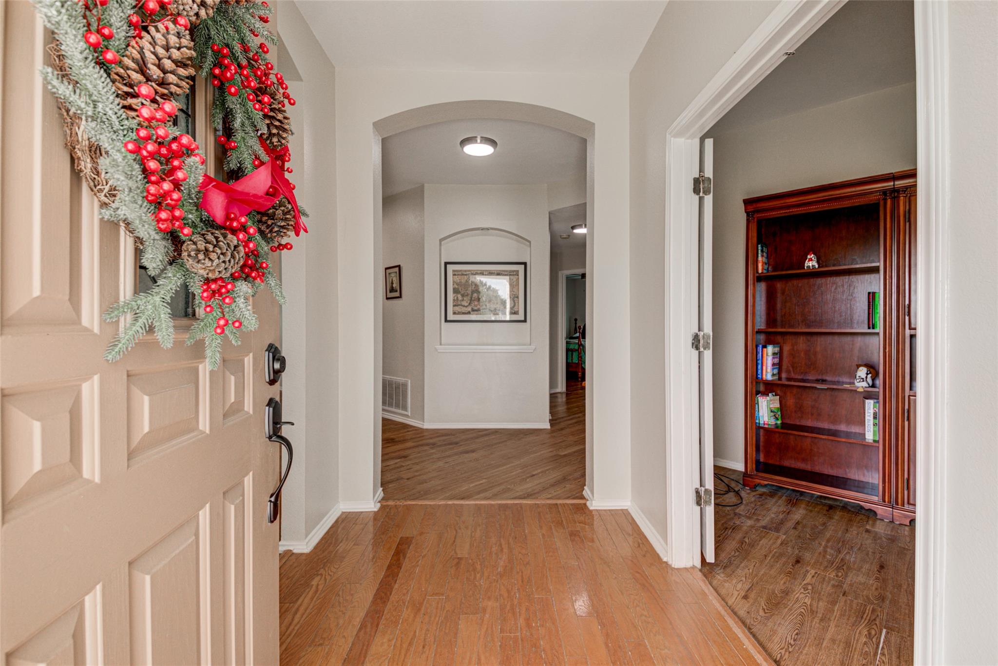 112 Speegle Ct, Cedar Creek, TX 78612