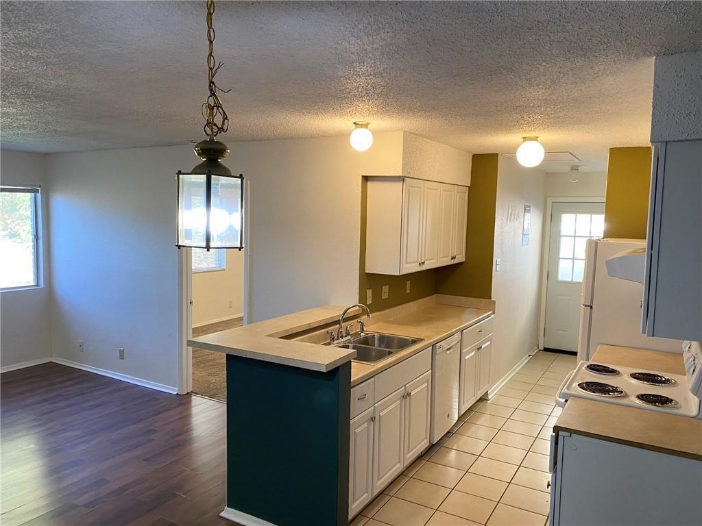 9906 Hundred Oaks Cir # A, Austin, TX 78750