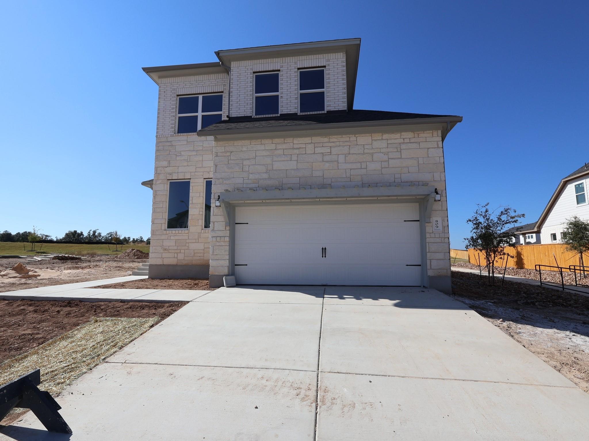 809 Boise Dr, Leander, TX 78641