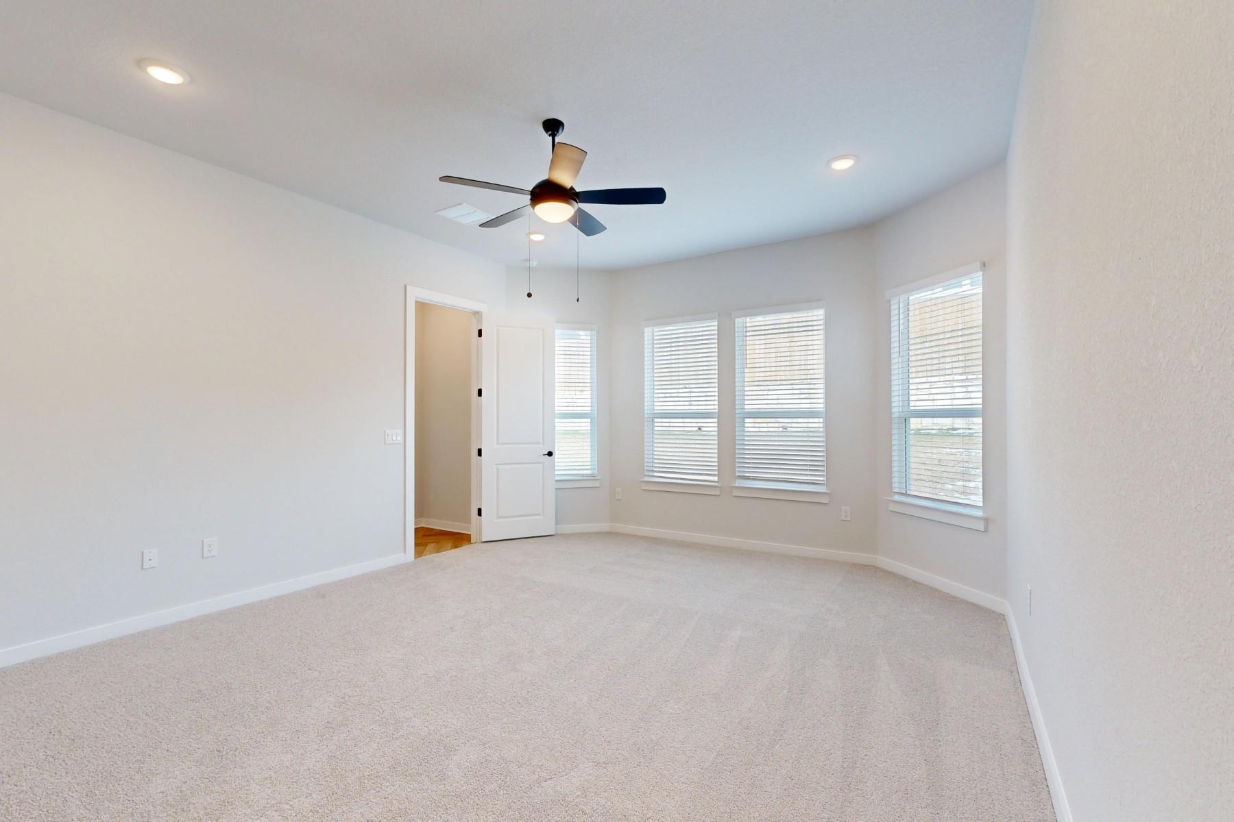 812 Boise Dr, Leander, TX 78641