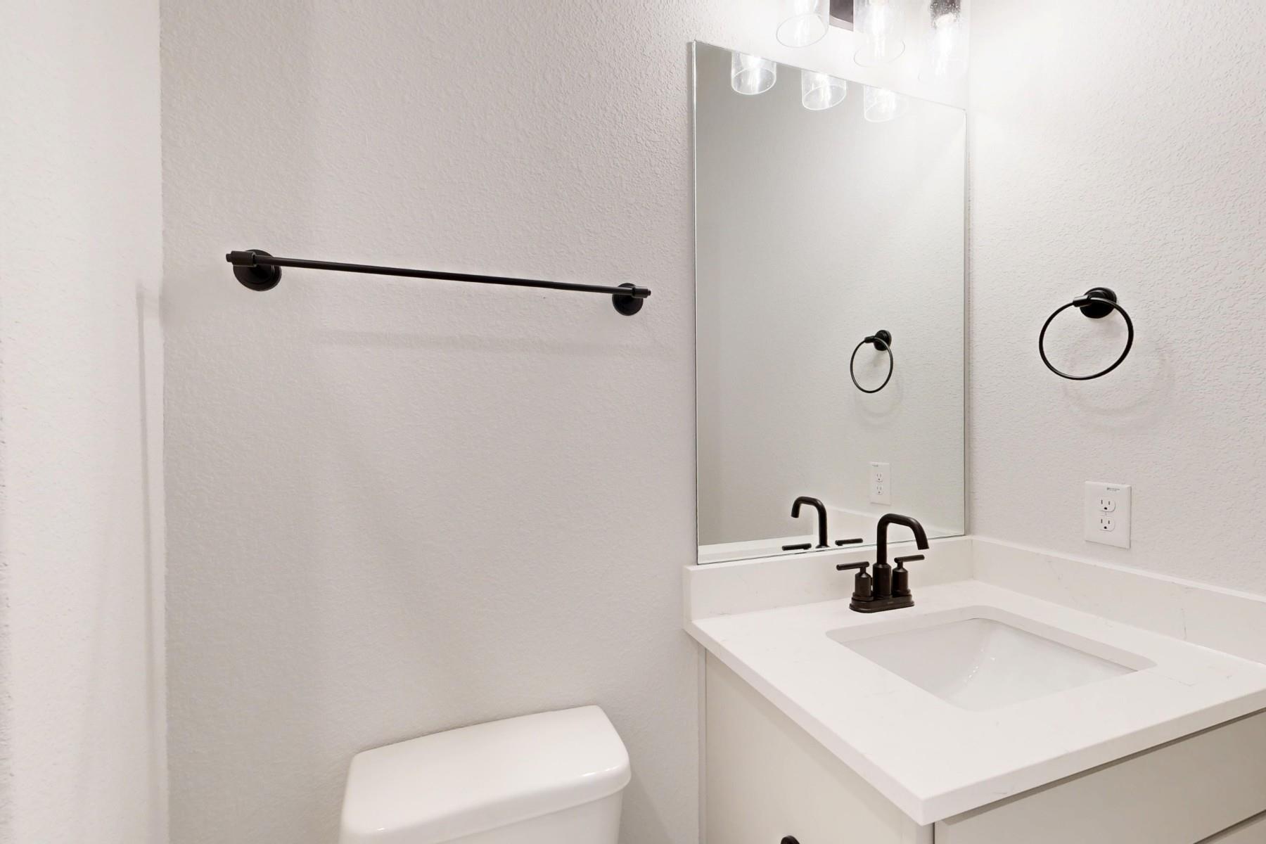 812 Boise Dr, Leander, TX 78641