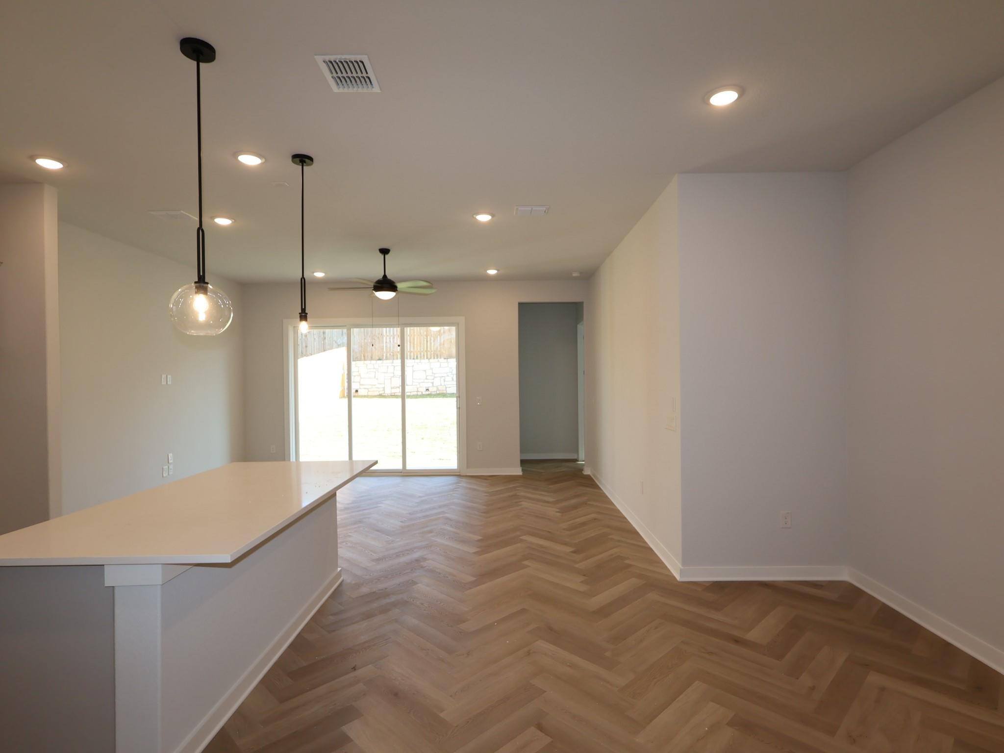 812 Boise Dr, Leander, TX 78641