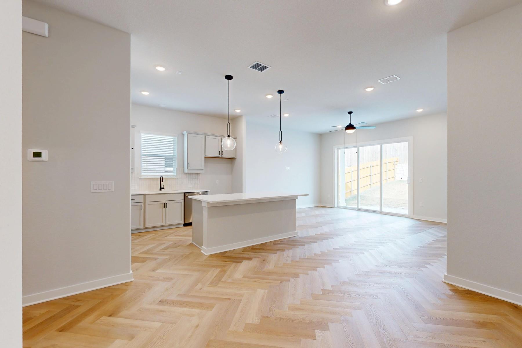 812 Boise Dr, Leander, TX 78641