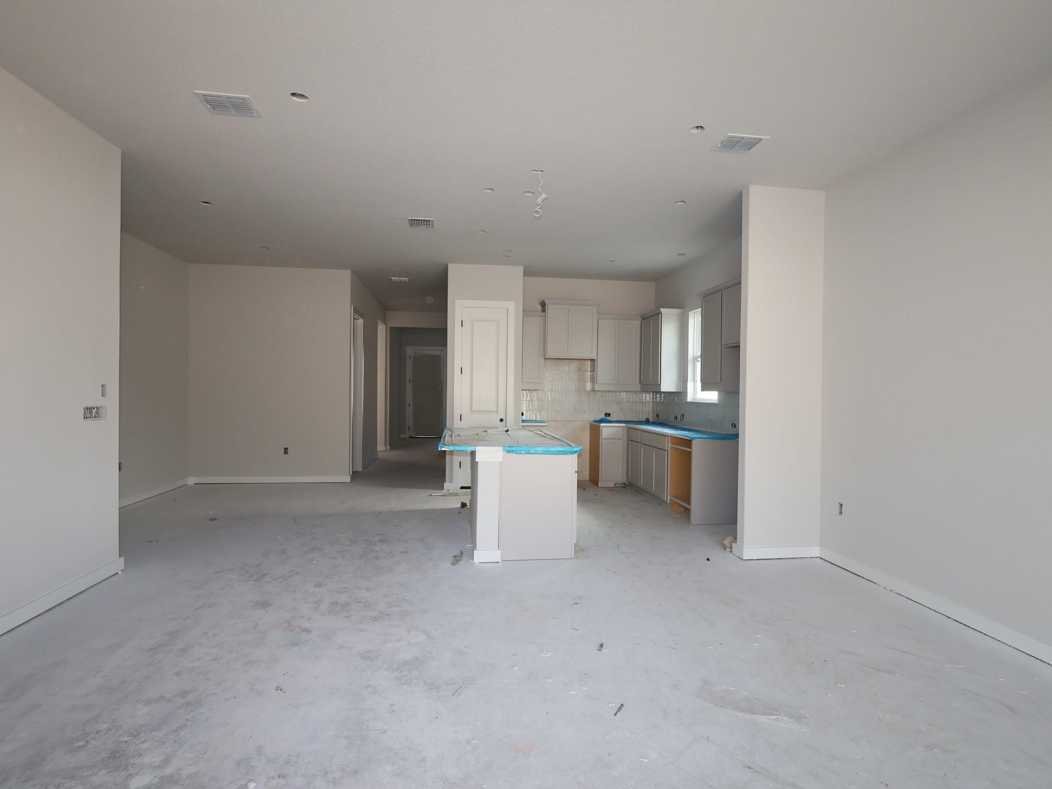 812 Boise Dr, Leander, TX 78641