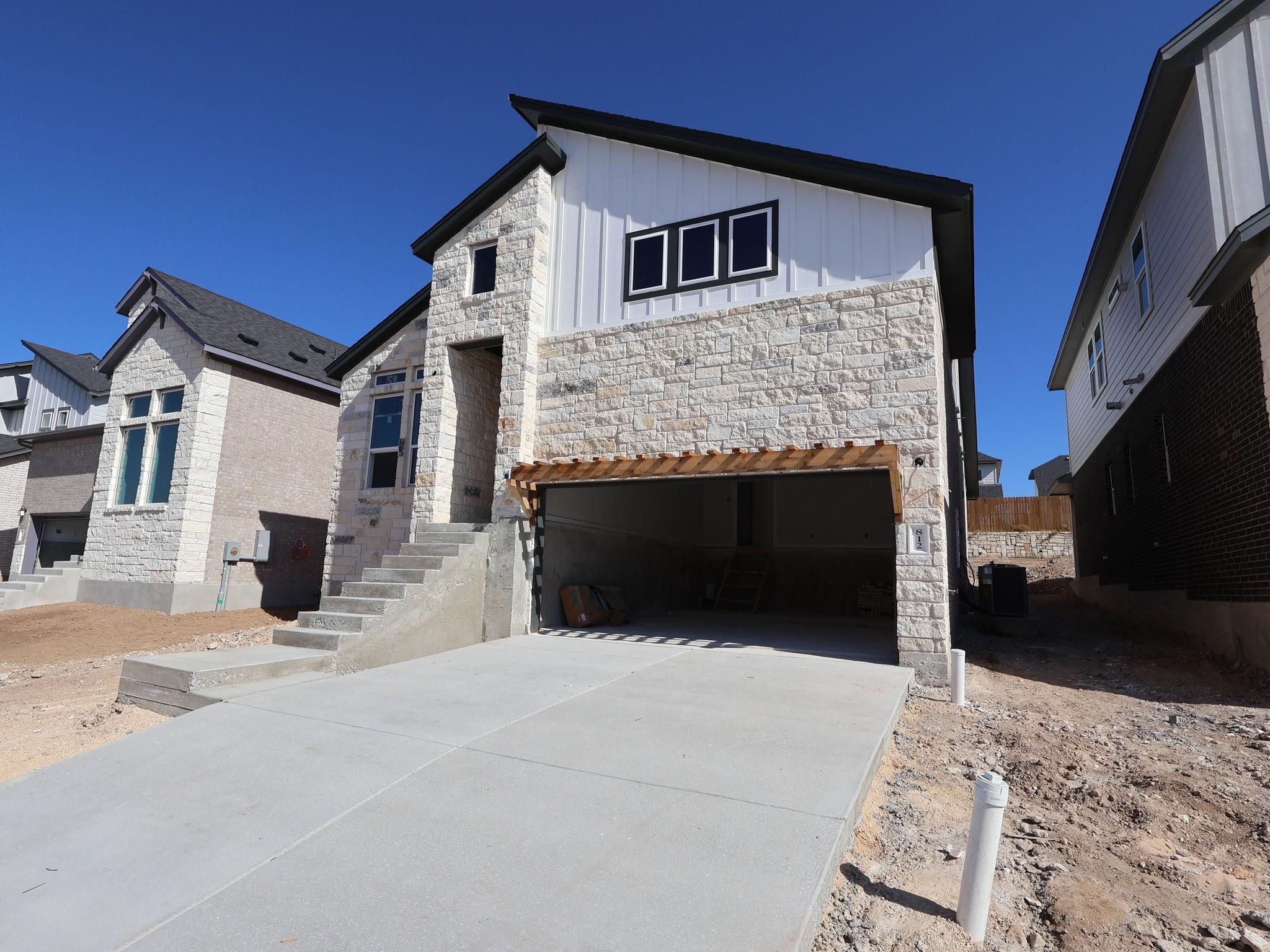 812 Boise Dr, Leander, TX 78641