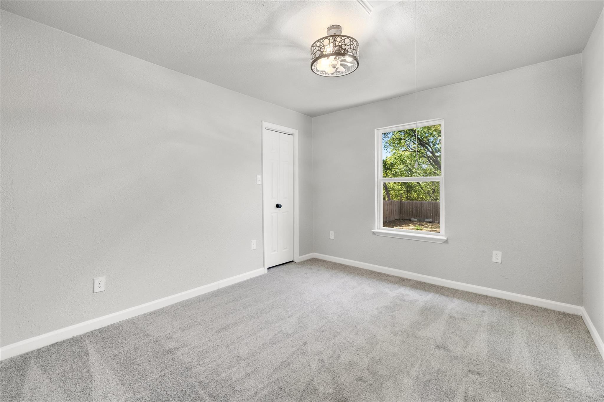 7000 Carwill Dr, Austin, TX 78724