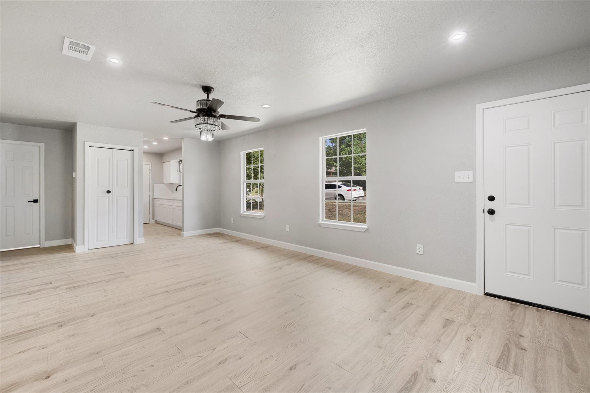 7000 Carwill Dr, Austin, TX 78724