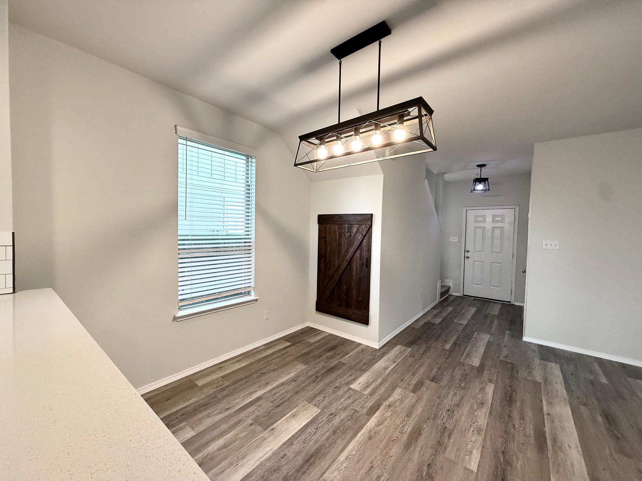 249 La Dera Dr, Liberty Hill, TX 78642