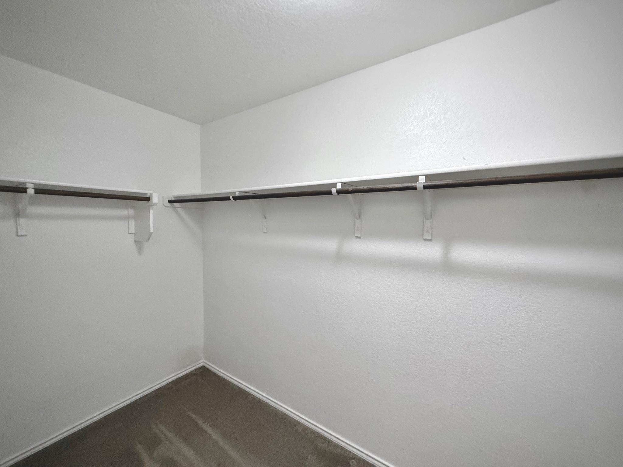 249 La Dera Dr, Liberty Hill, TX 78642