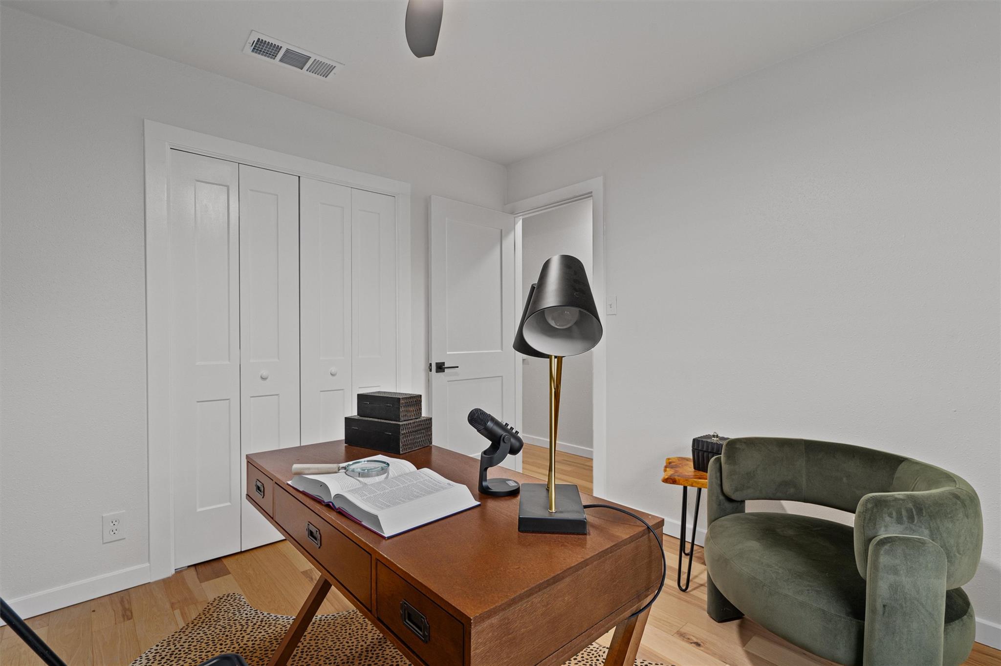 4714 Bundyhill Dr, Austin, TX 78723