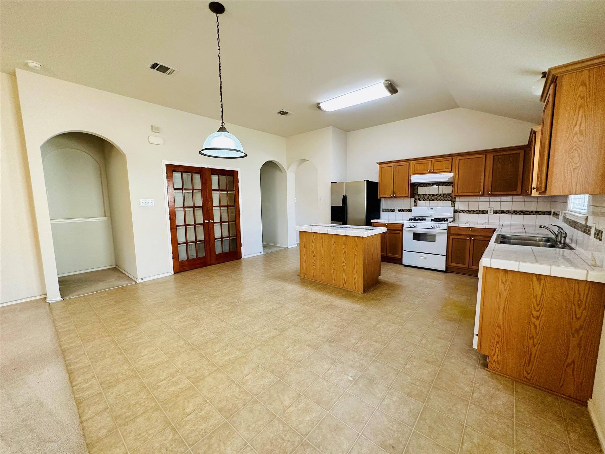 1817 Rachel Ln, Round Rock, TX 78664