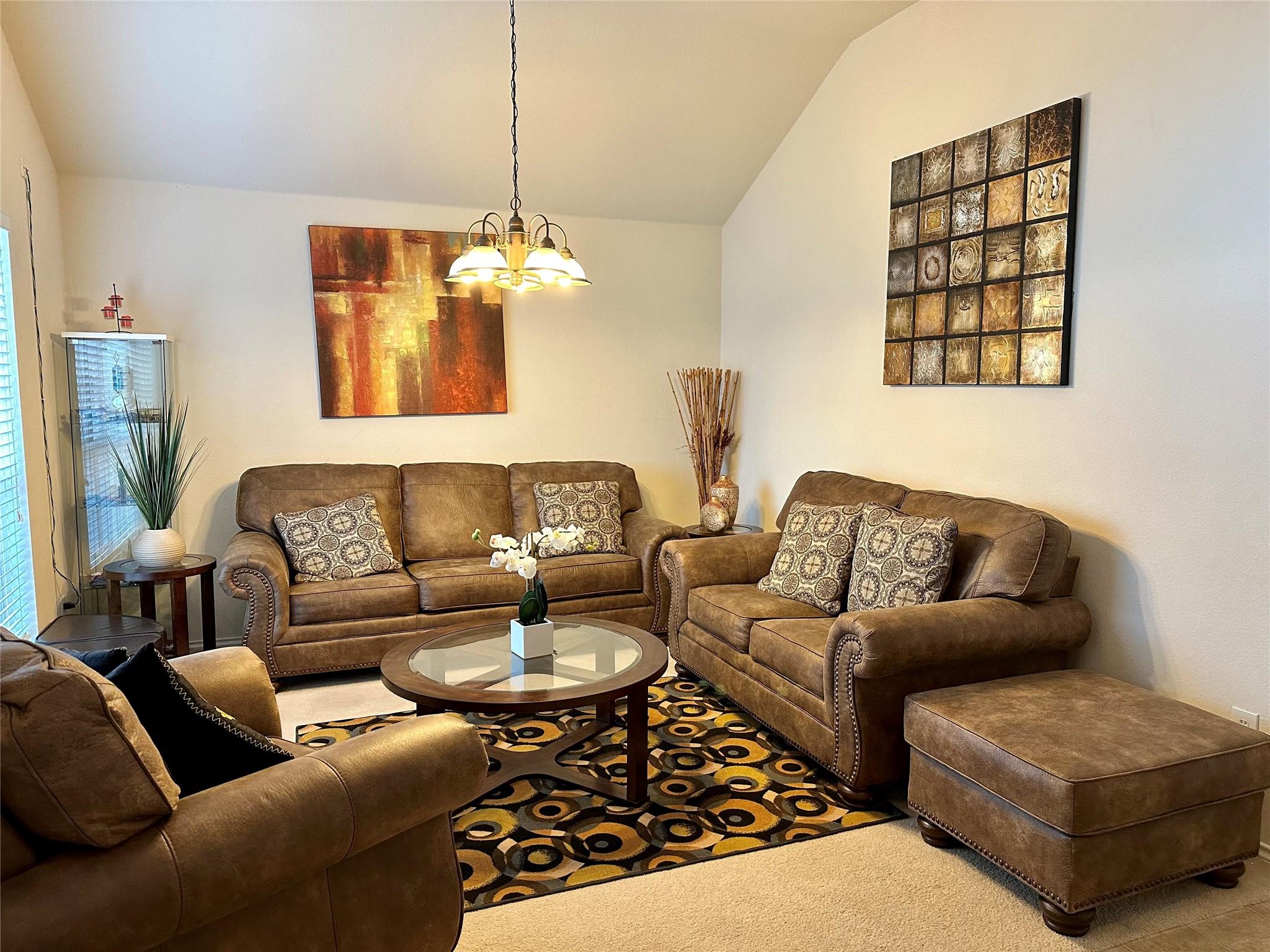 1817 Rachel Ln, Round Rock, TX 78664