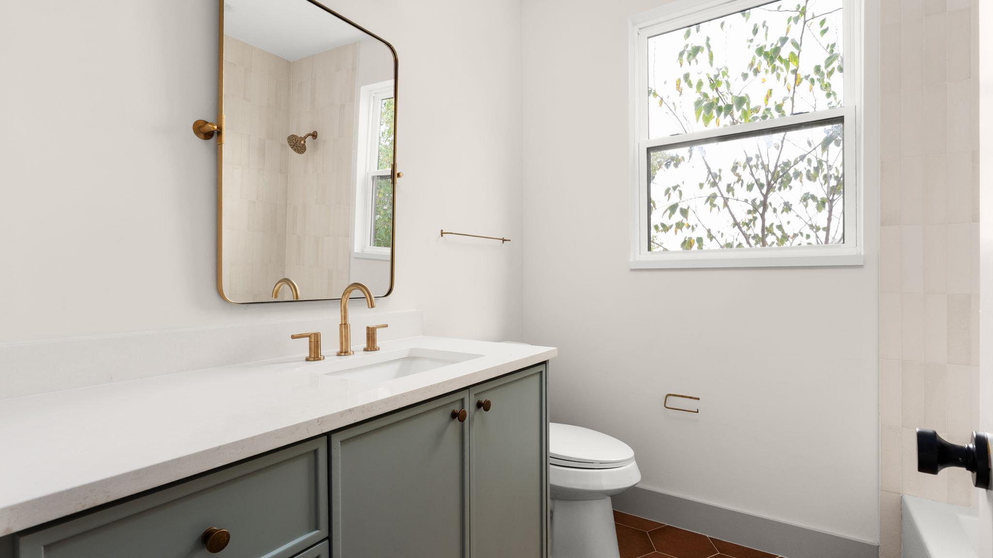 4900 Majestic Dr, Austin, TX 78745