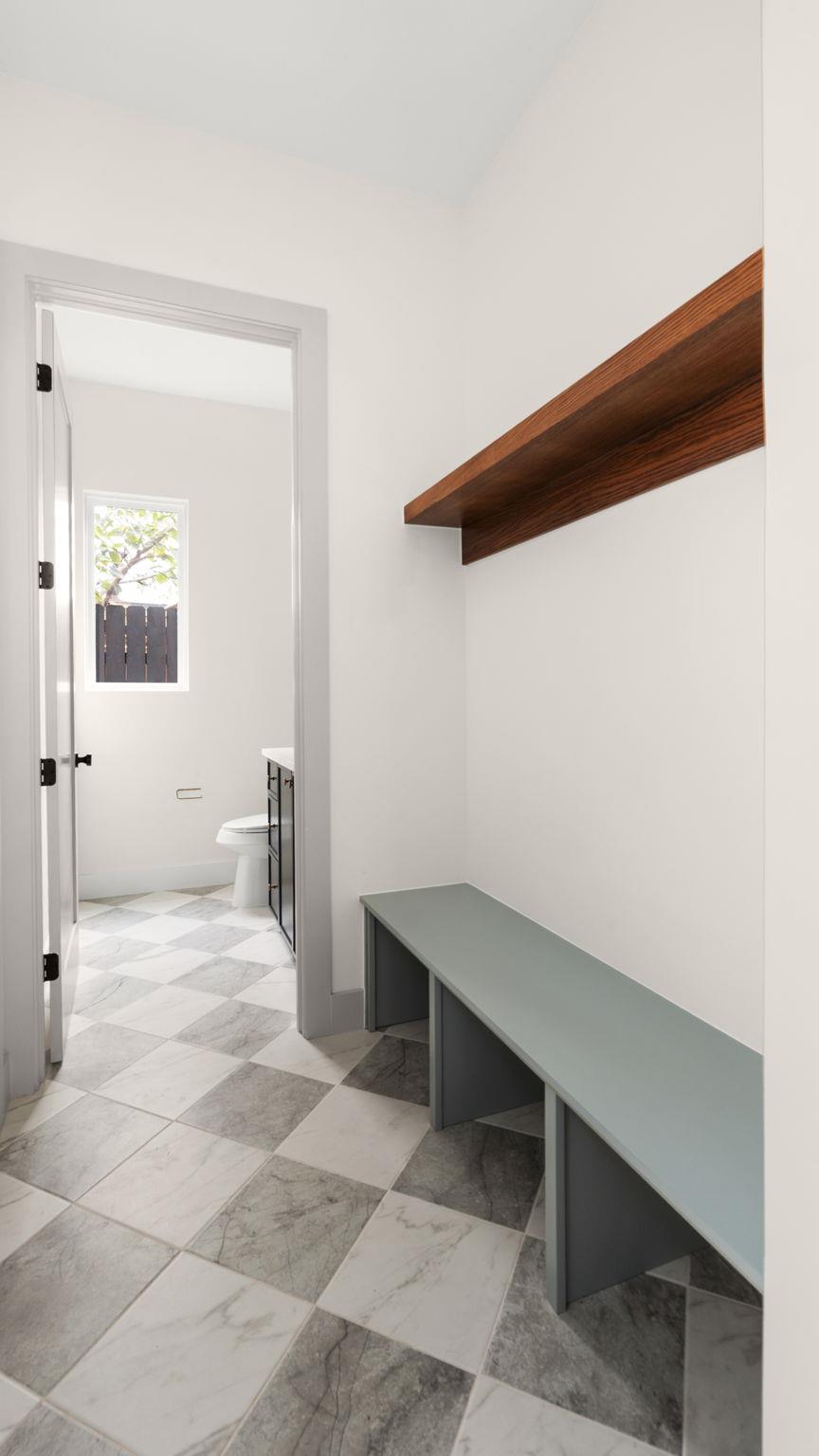 4900 Majestic Dr, Austin, TX 78745