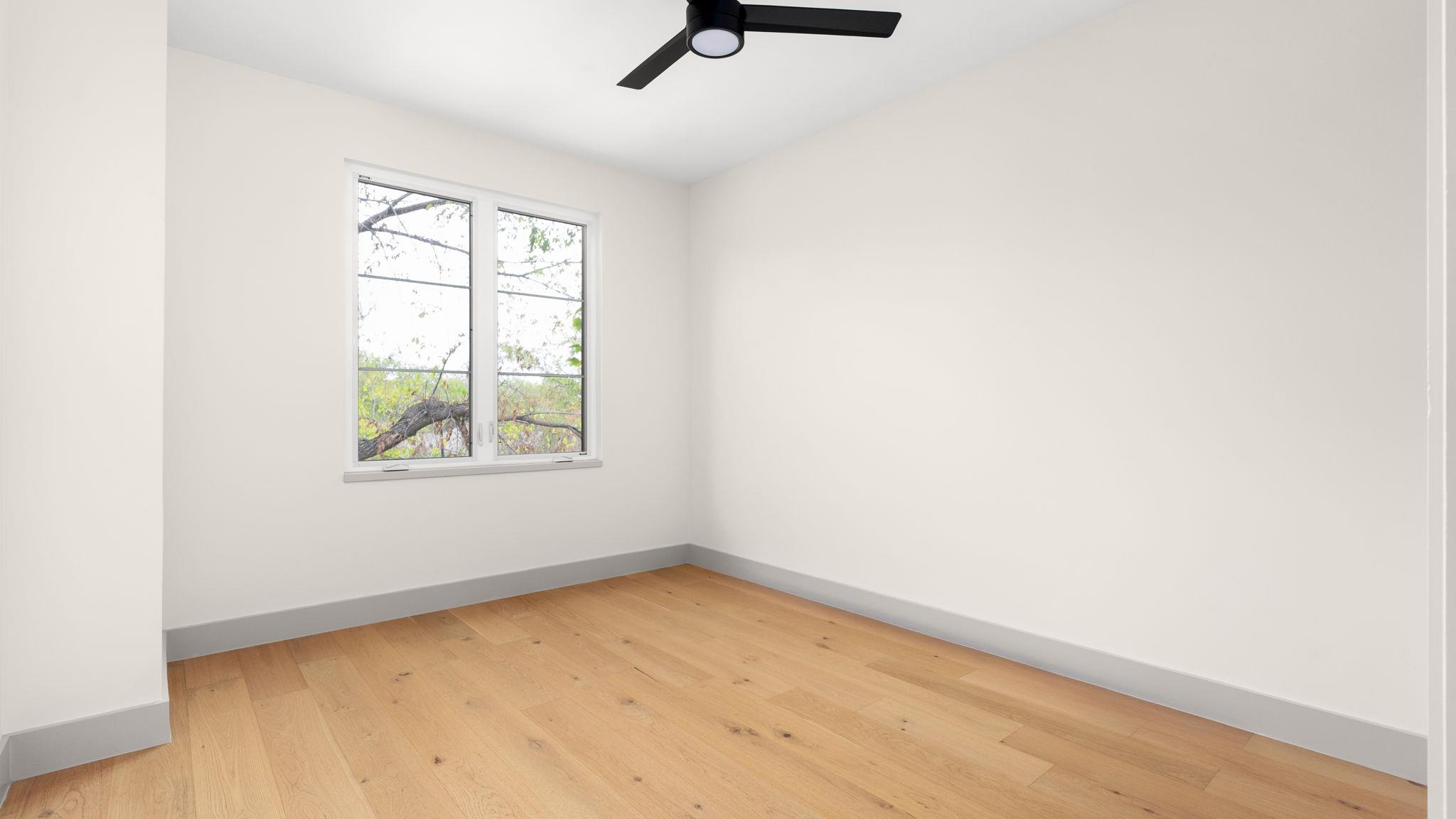 4900 Majestic Dr, Austin, TX 78745