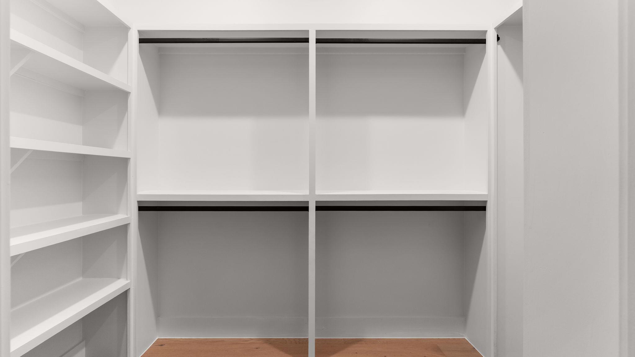 4900 Majestic Dr, Austin, TX 78745