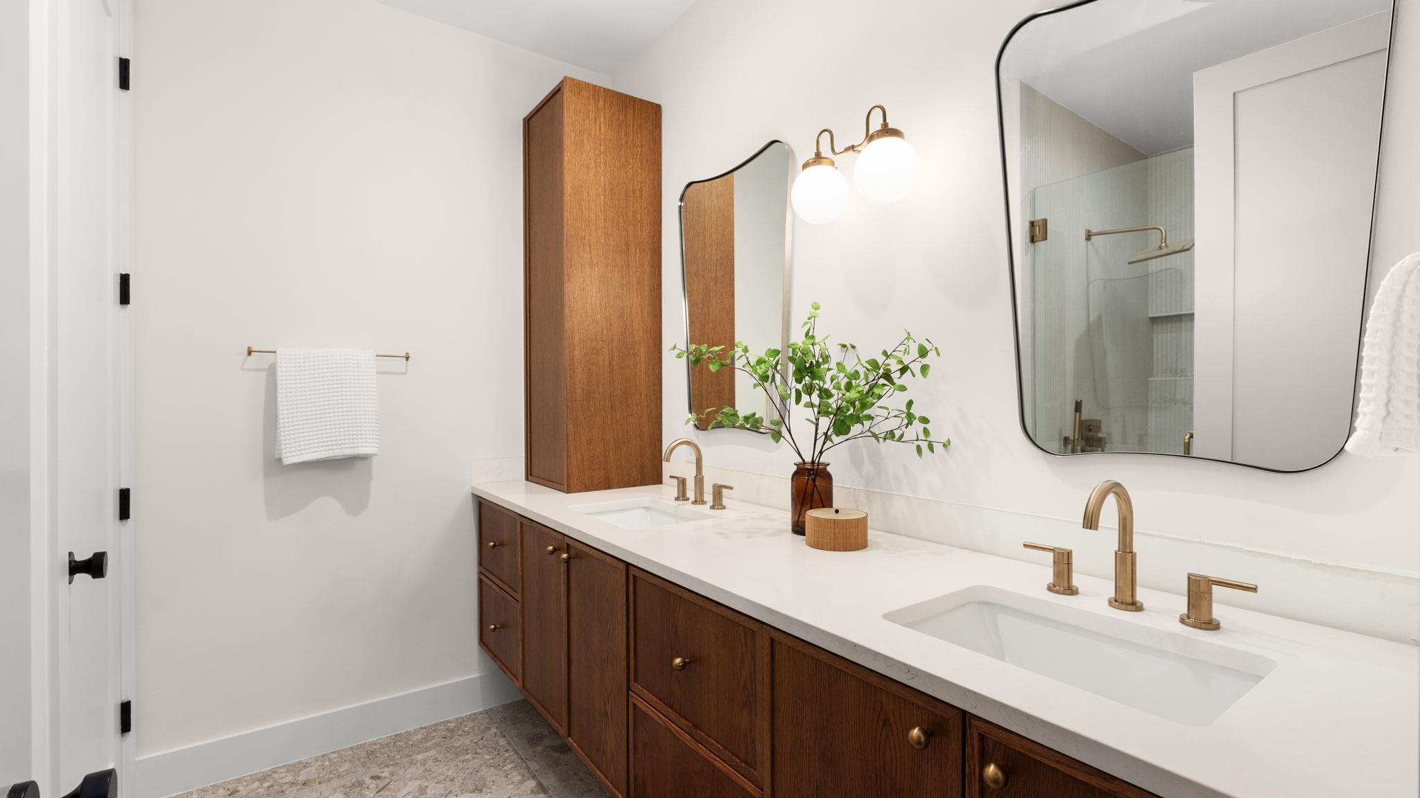 4900 Majestic Dr, Austin, TX 78745