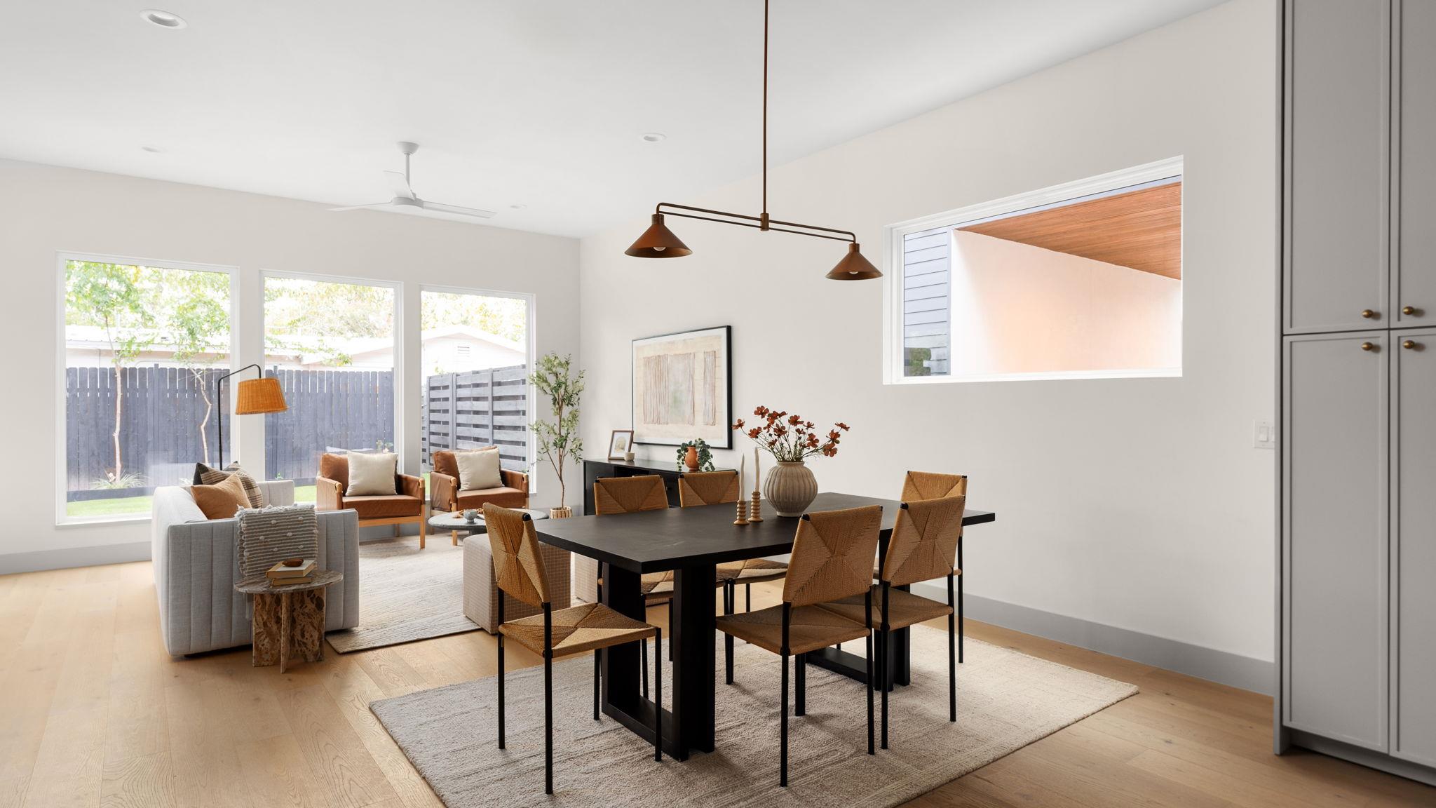 4900 Majestic Dr, Austin, TX 78745