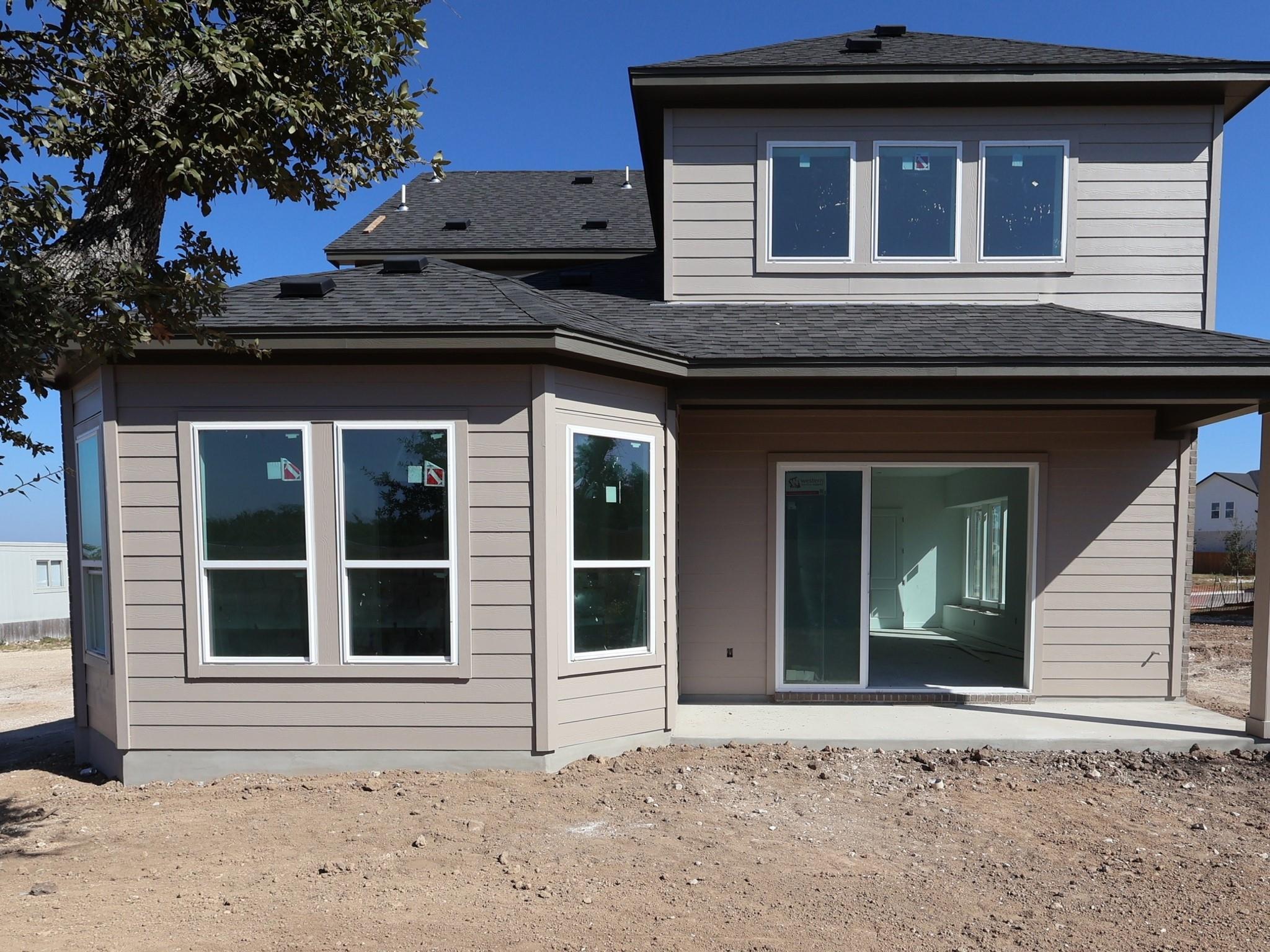 801 Corvallis Dr, Leander, TX 78641