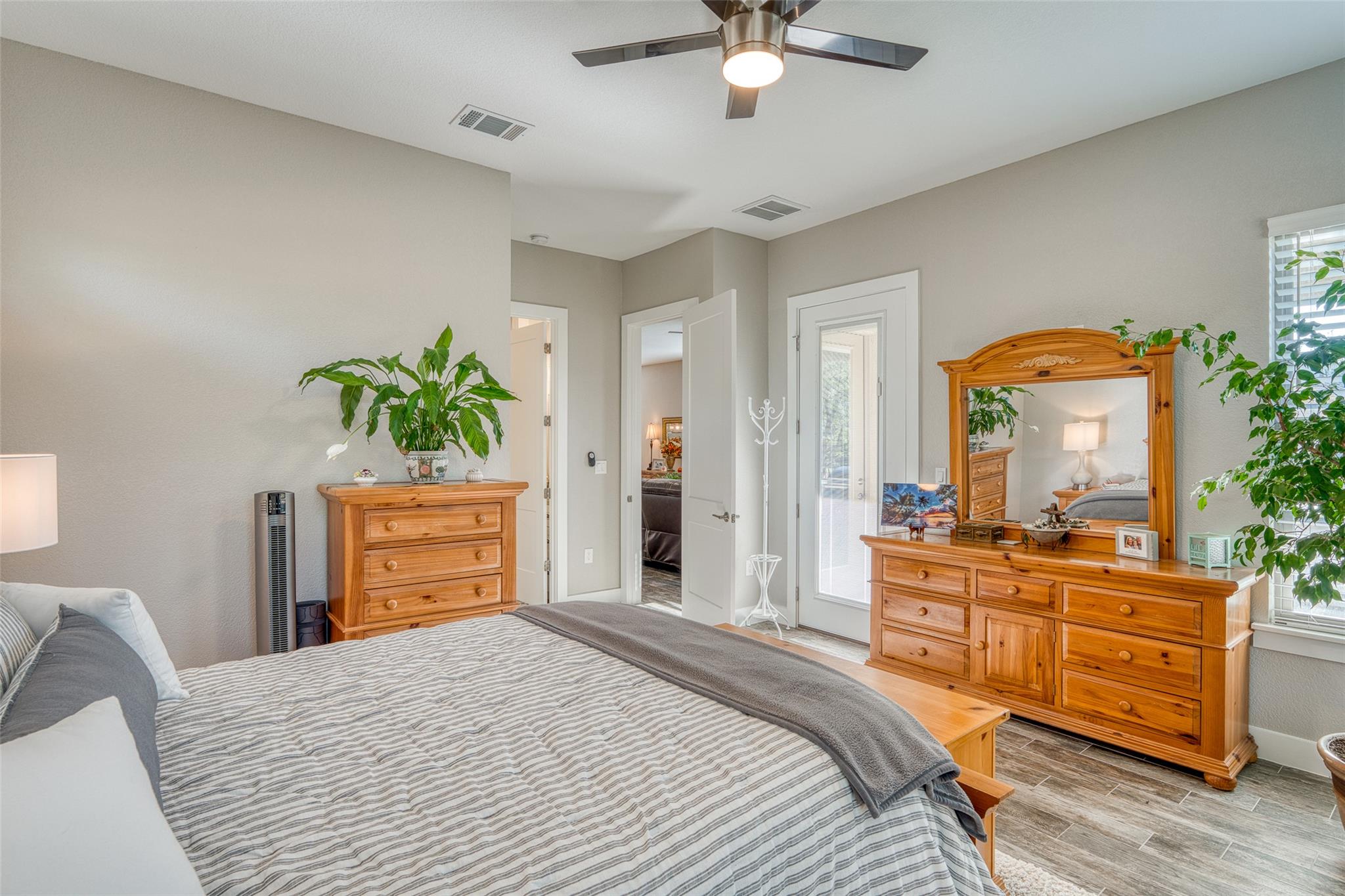 317 Parallel Circle Cir, Horseshoe Bay, TX 78657