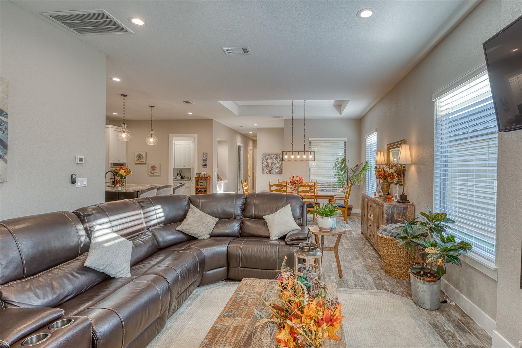 317 Parallel Circle Cir, Horseshoe Bay, TX 78657