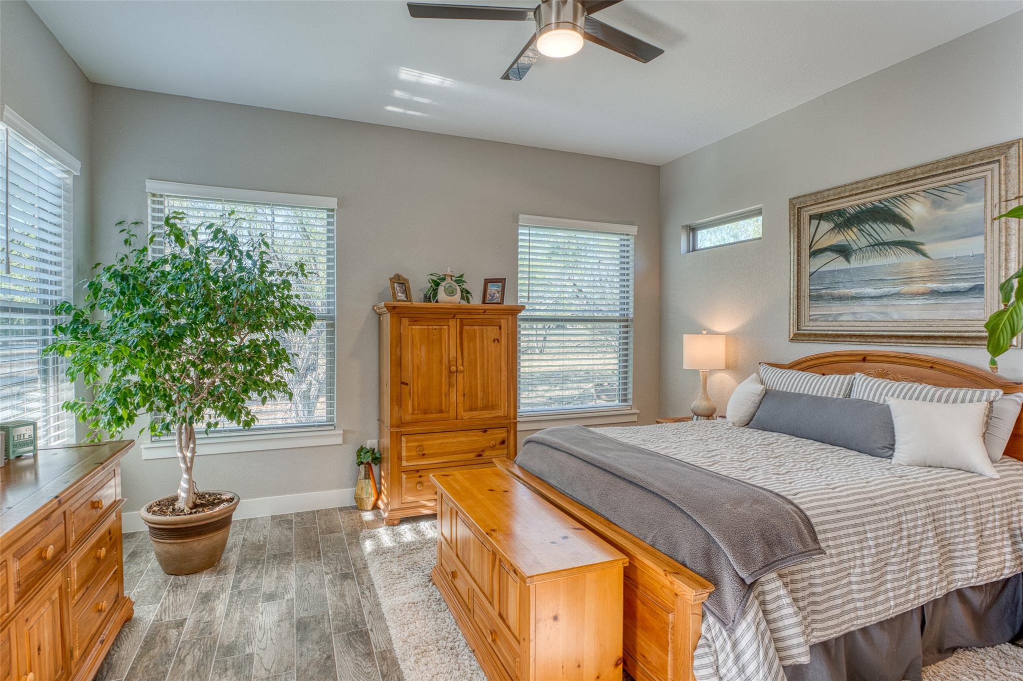 317 Parallel Circle Cir, Horseshoe Bay, TX 78657