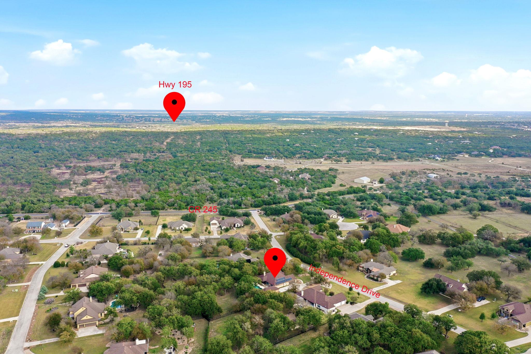 208 Independence Dr, Georgetown, TX 78633