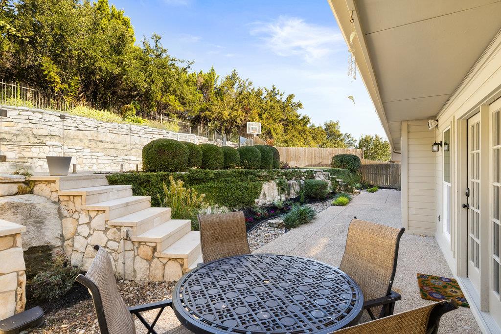 5960 Cape Coral Dr, Austin, TX 78746