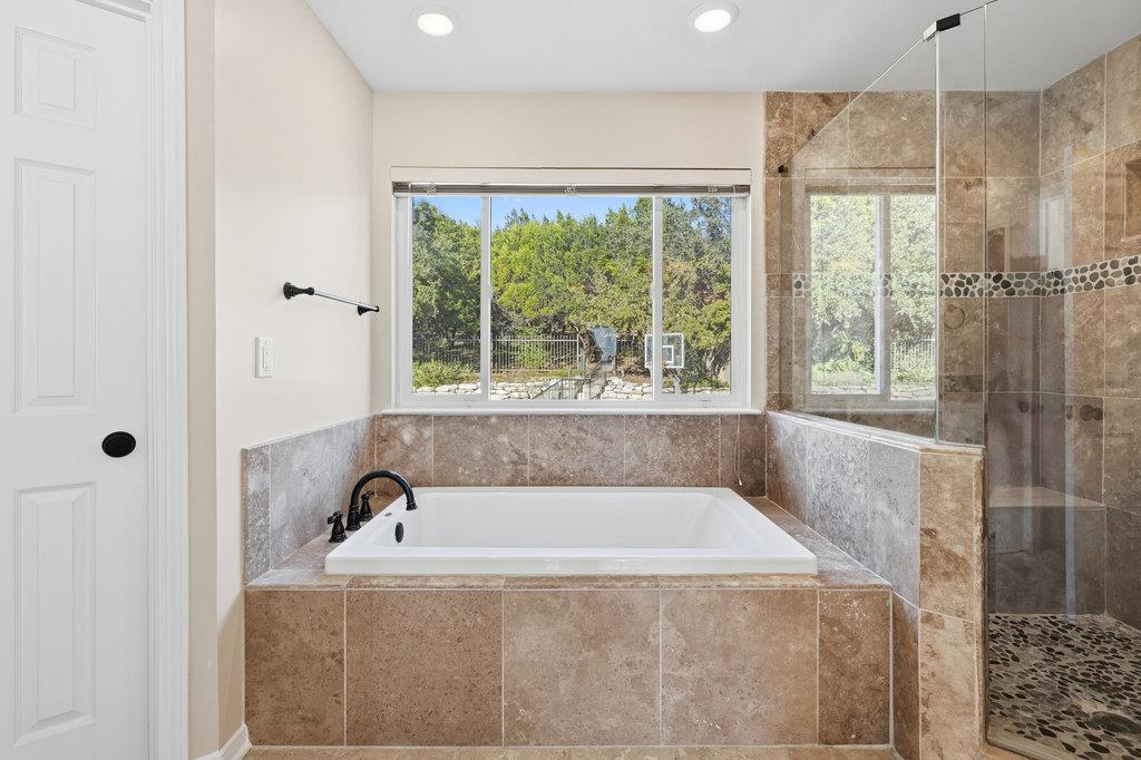 5960 Cape Coral Dr, Austin, TX 78746