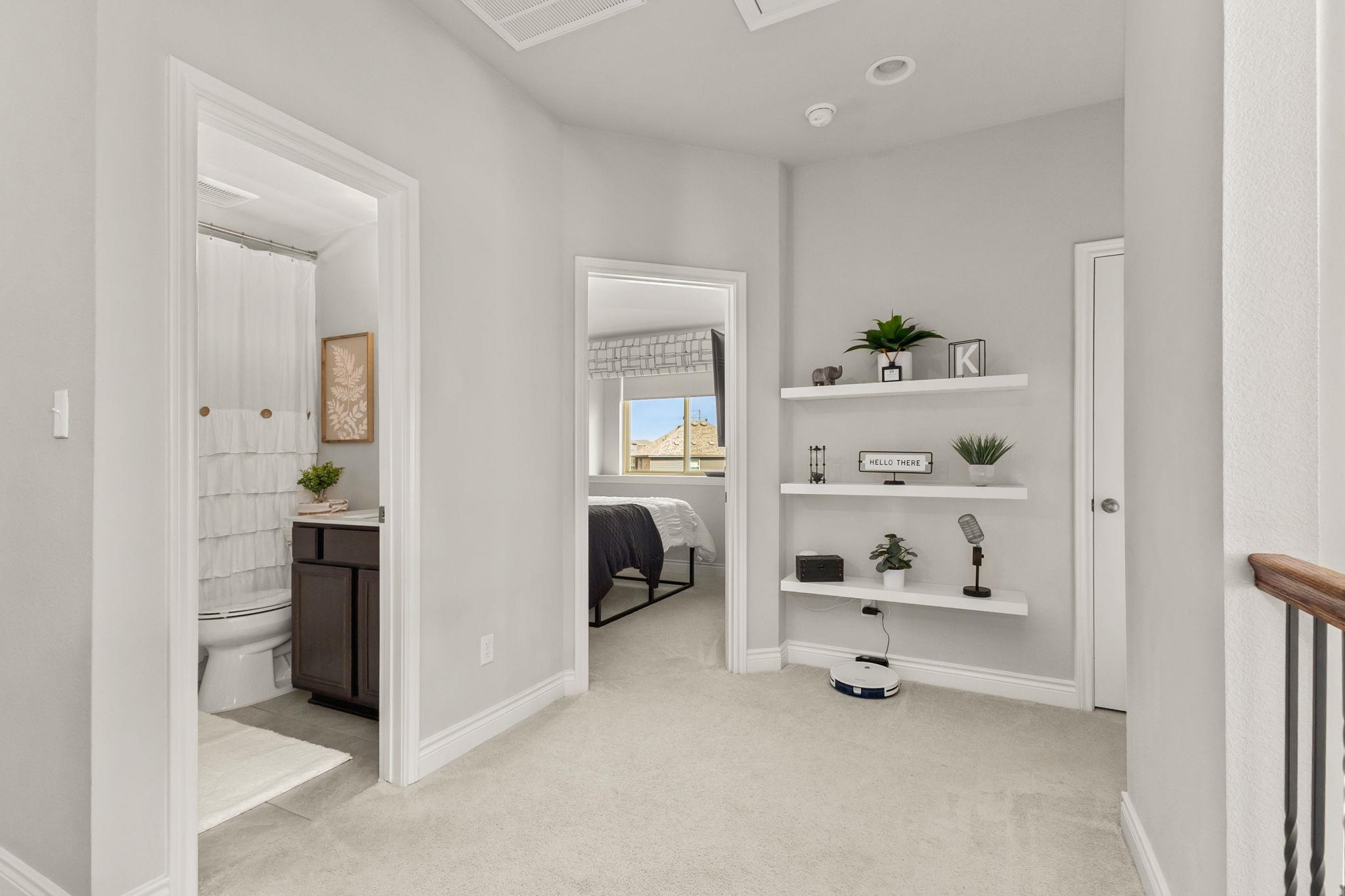 290 Tailwind Dr, Kyle, TX 78640