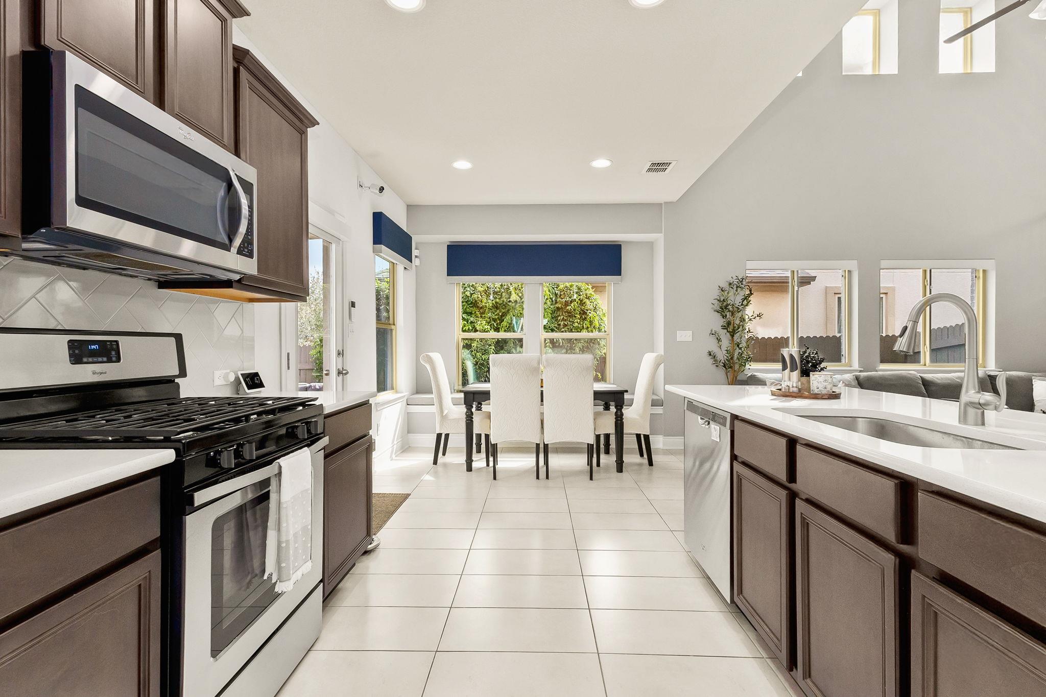 290 Tailwind Dr, Kyle, TX 78640