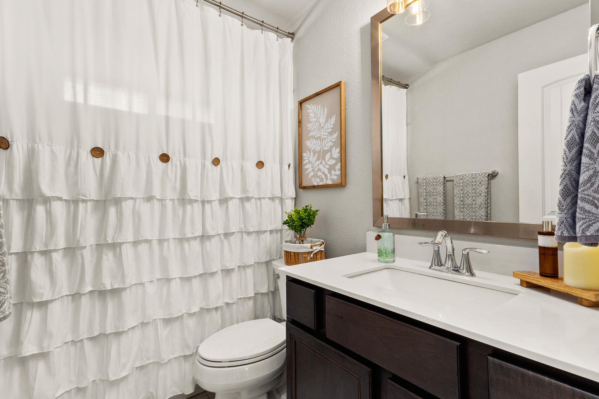 290 Tailwind Dr, Kyle, TX 78640