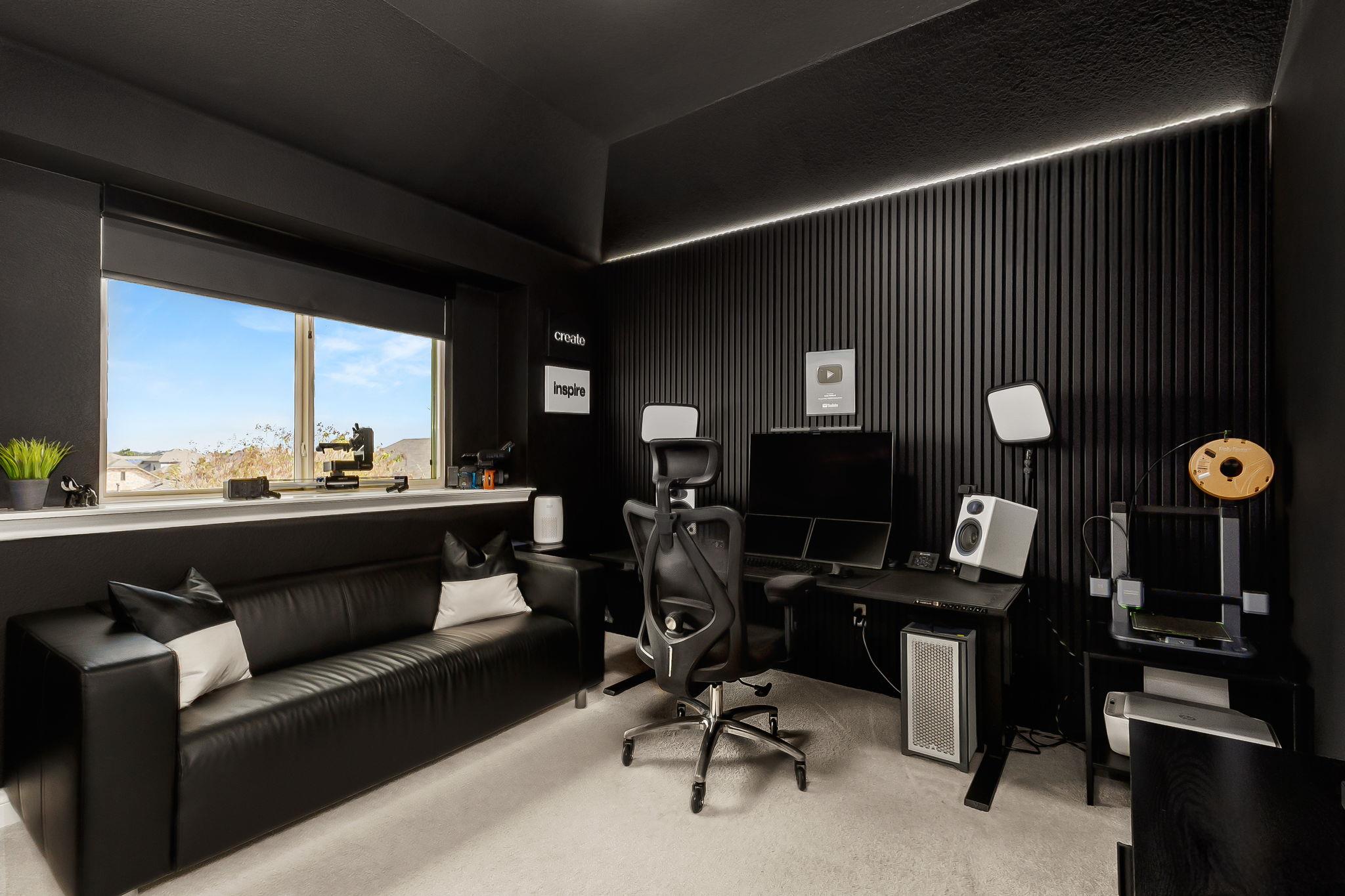 290 Tailwind Dr, Kyle, TX 78640