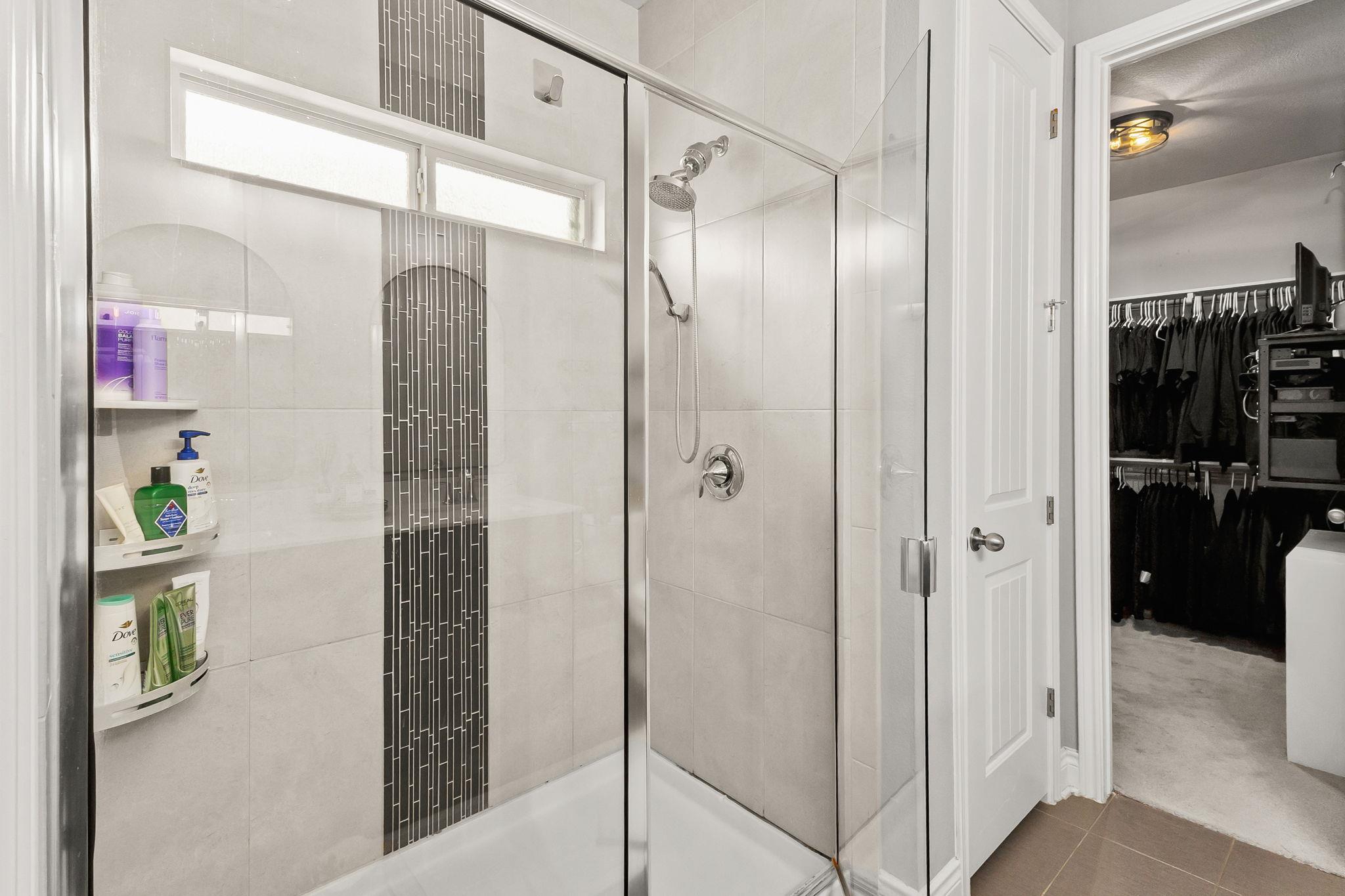 290 Tailwind Dr, Kyle, TX 78640