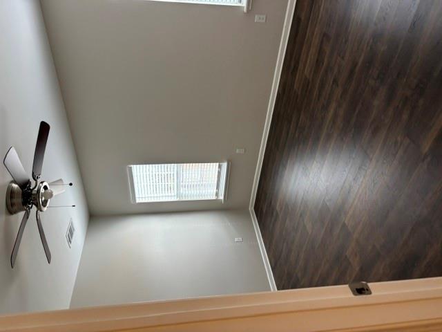 313 NW Carlos G Parker Blvd NW, Taylor, TX 76574