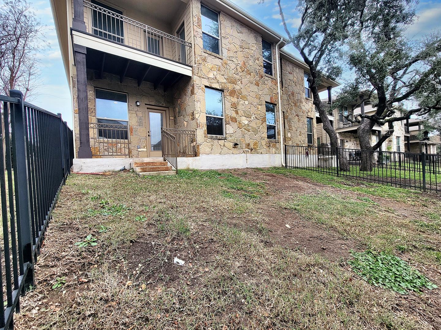 7508 Colina Vista Loop # B, Austin, TX 78750