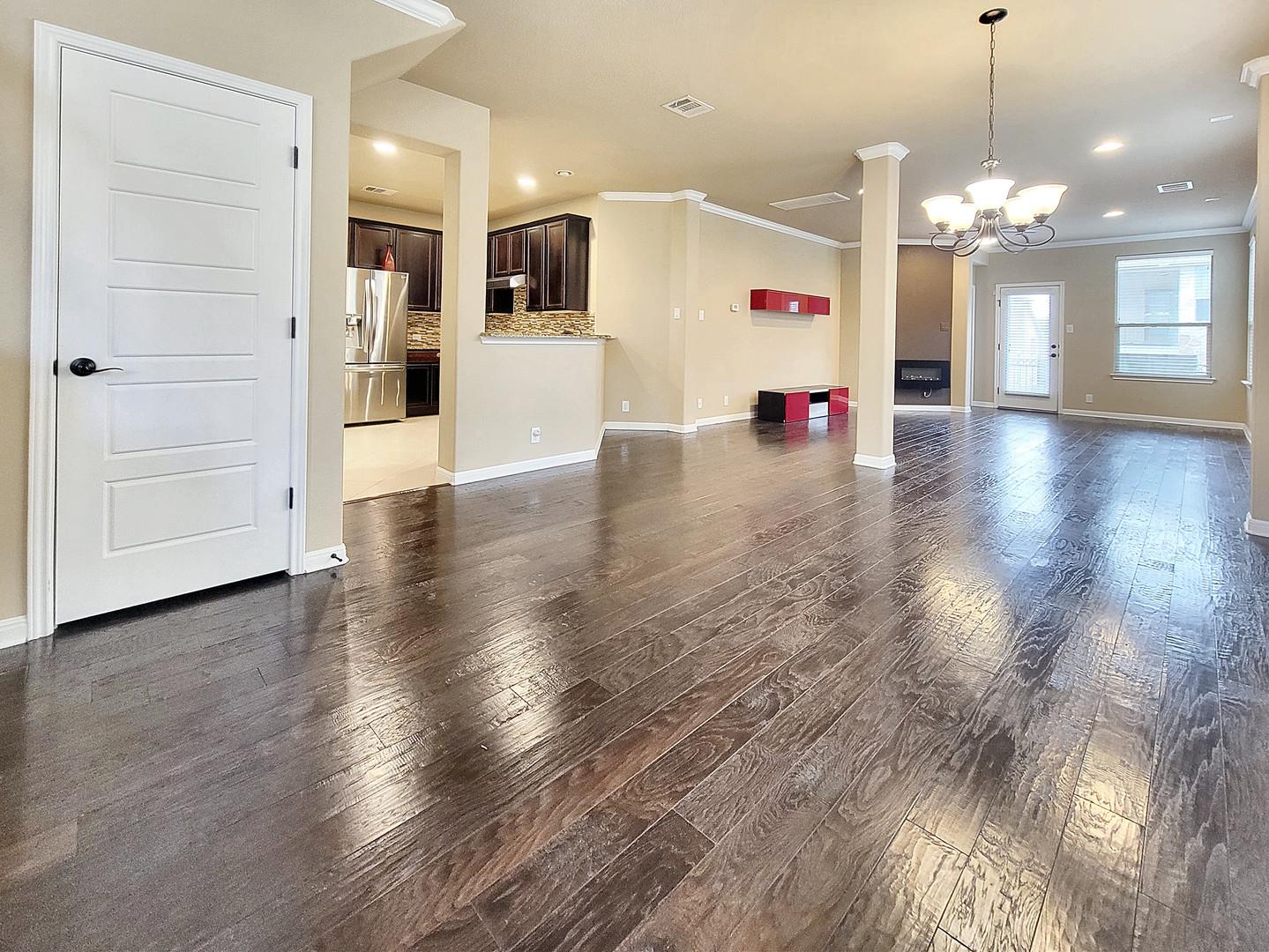 7508 Colina Vista Loop # B, Austin, TX 78750