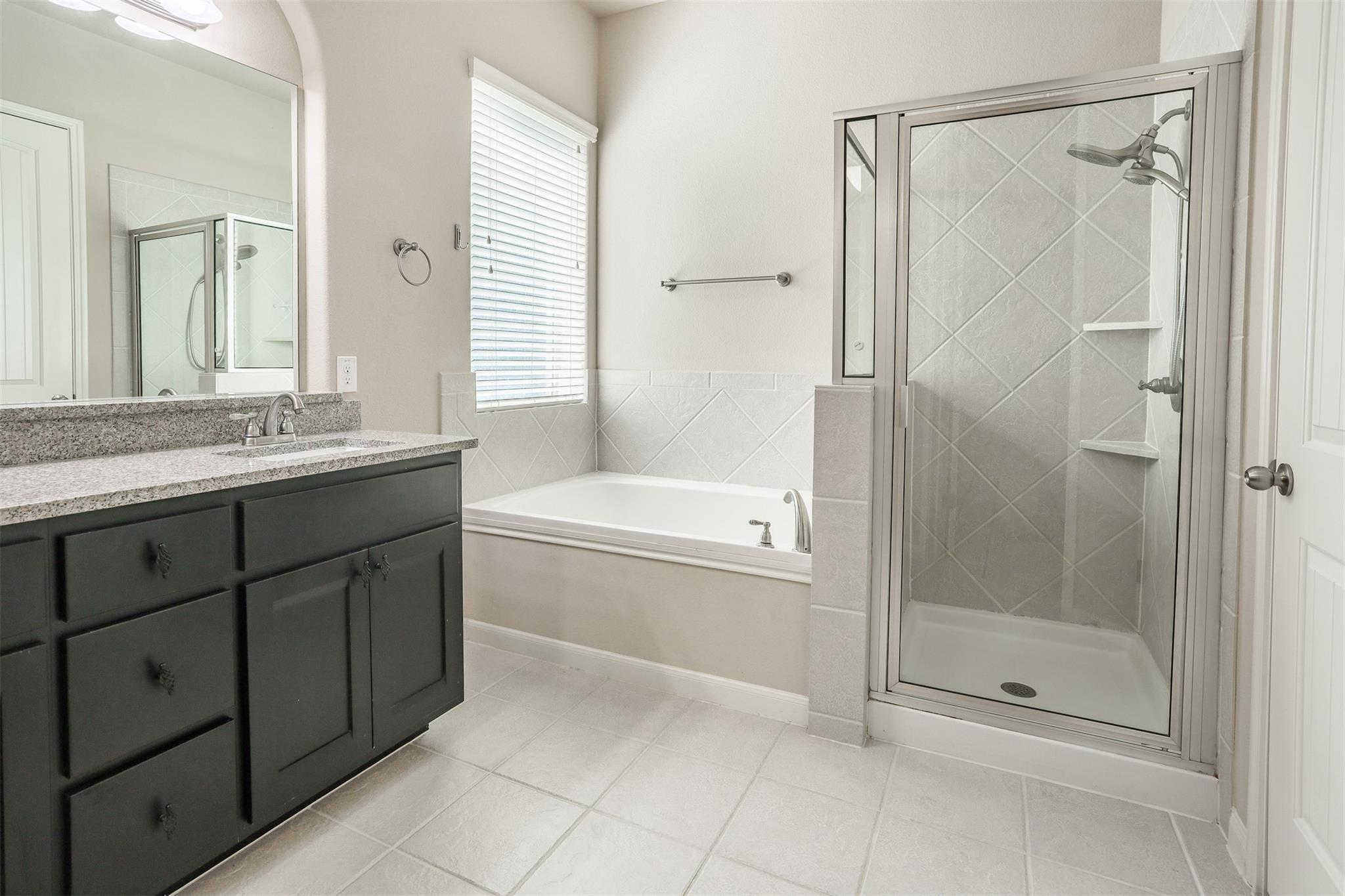 13512 Hymeadow Cir, Austin, TX 78729