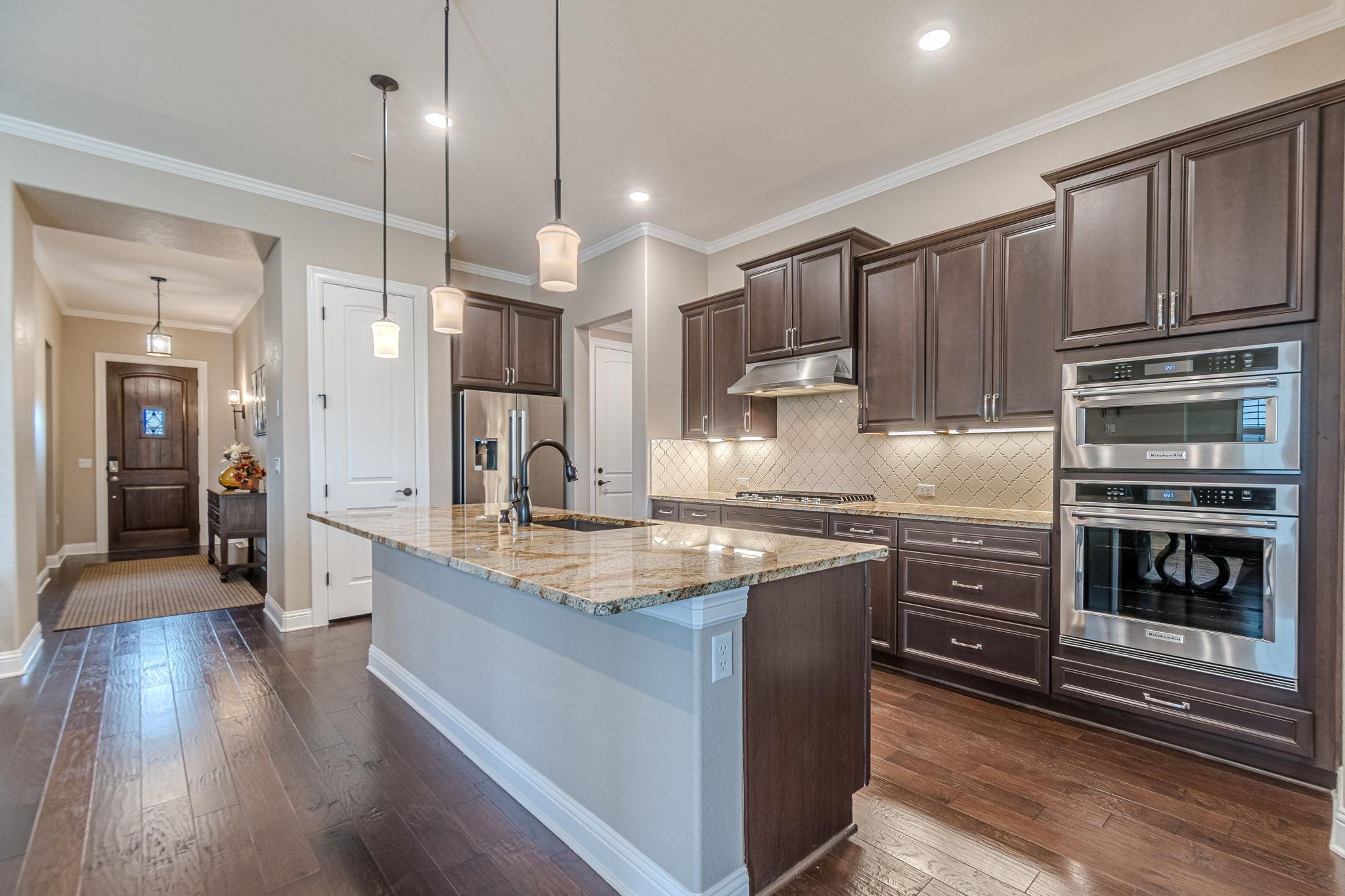 504 Calming Agave Way, San Marcos, TX 78666