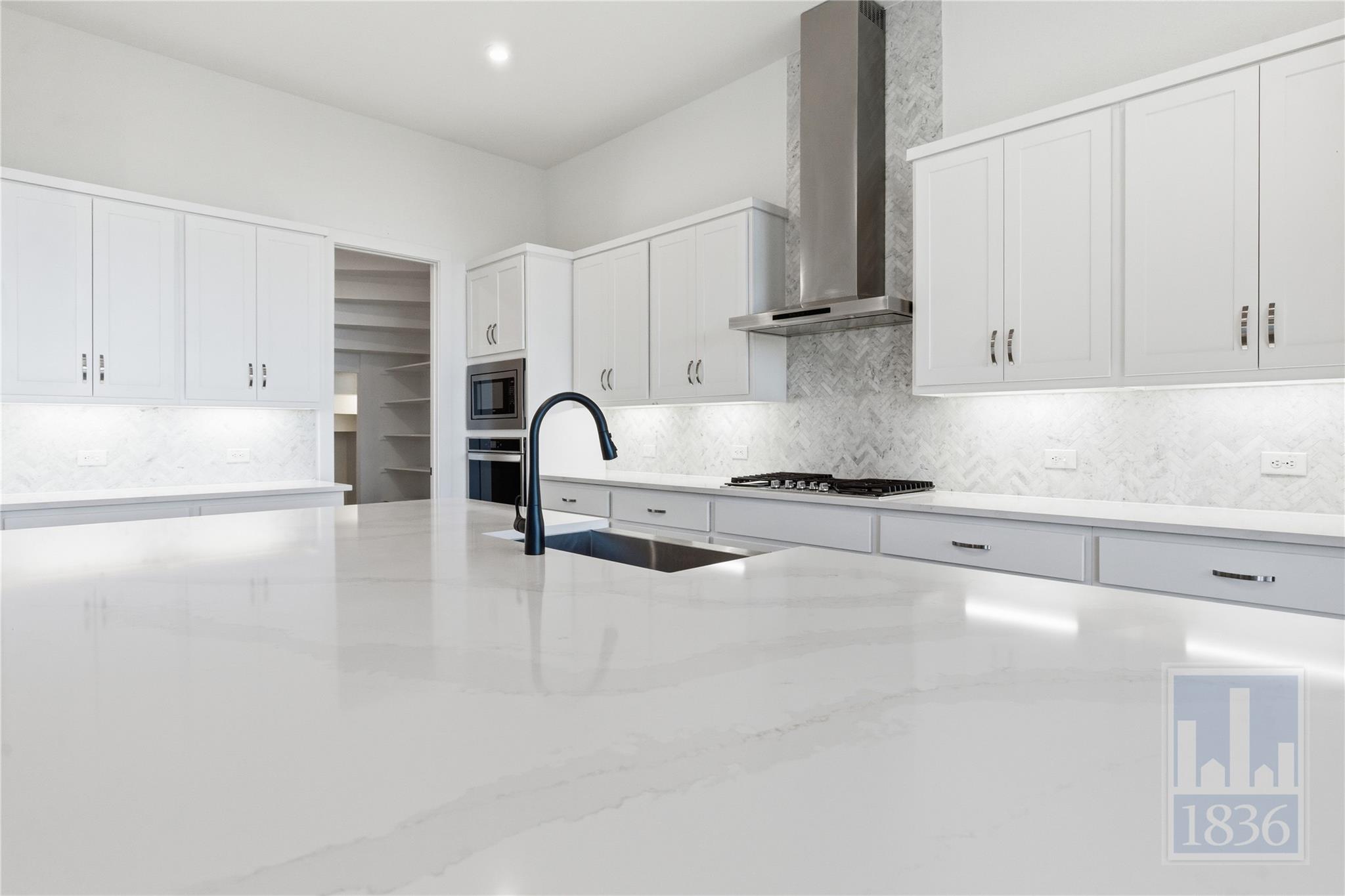 1024 Siena Sunset Rd, Leander, TX 78641