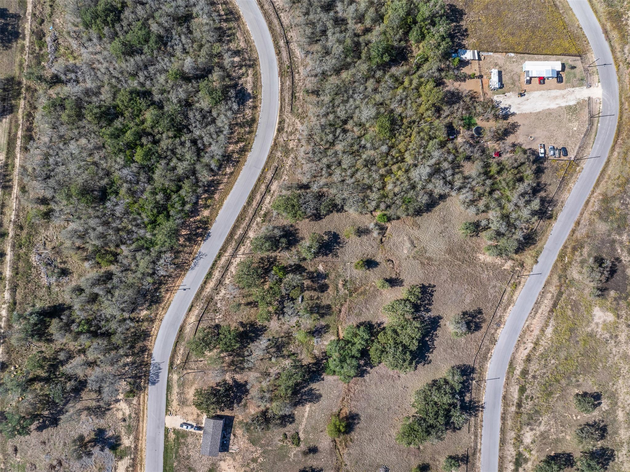 897 Ferguson Loop, Dale, TX 78616