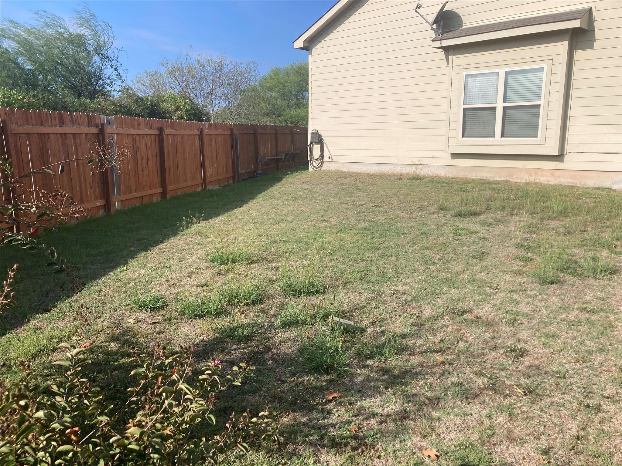 7216 Vail Ridge St, Austin, TX 78744