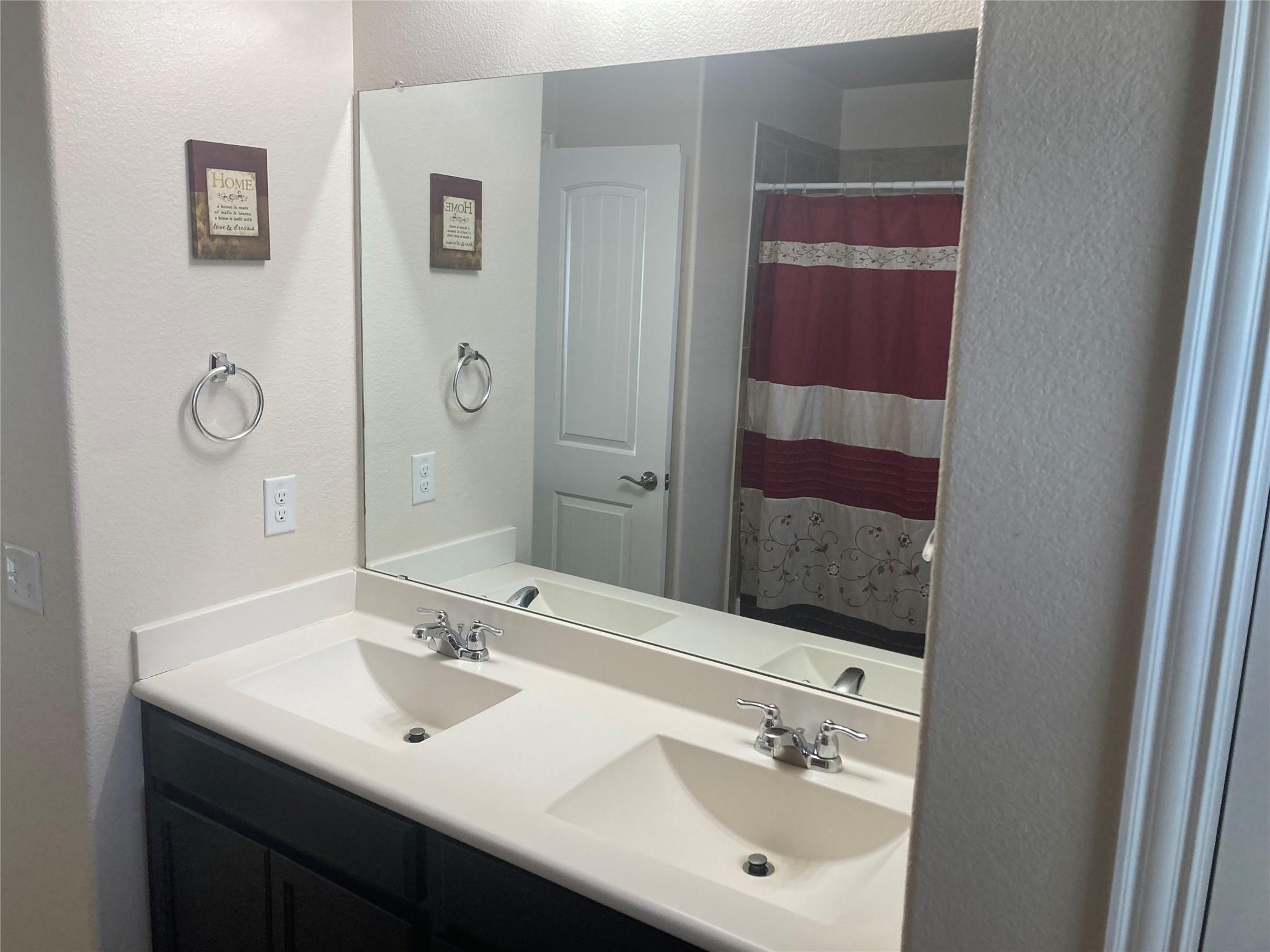 7216 Vail Ridge St, Austin, TX 78744