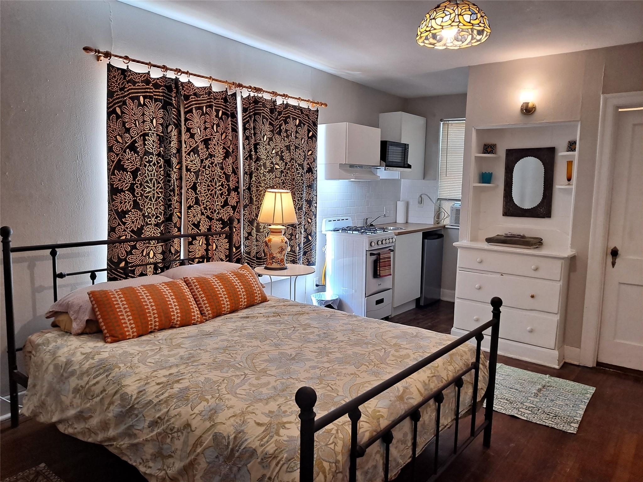 1906 San Gabriel St # 14, Austin, TX 78705