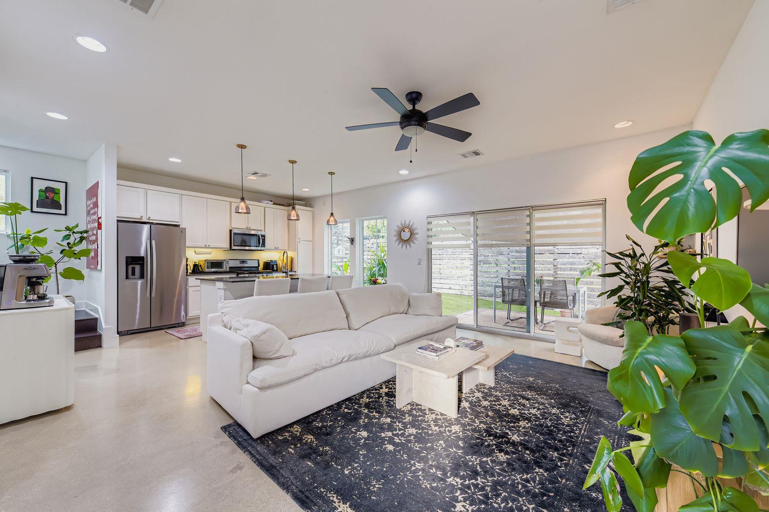 1213 Eleanor St # B, Austin, TX 78721