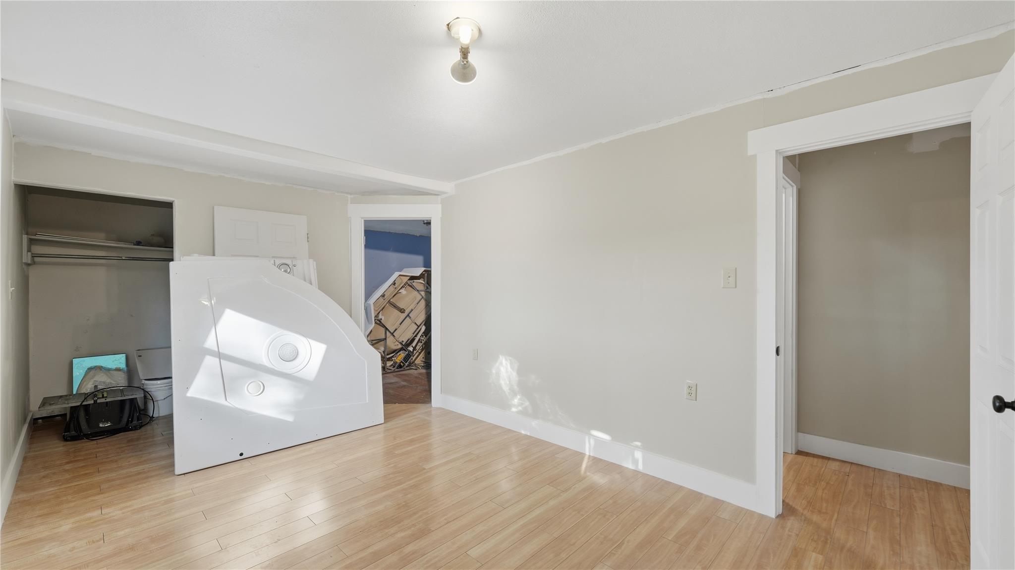 655 NW Loop 230, Smithville, TX 78957