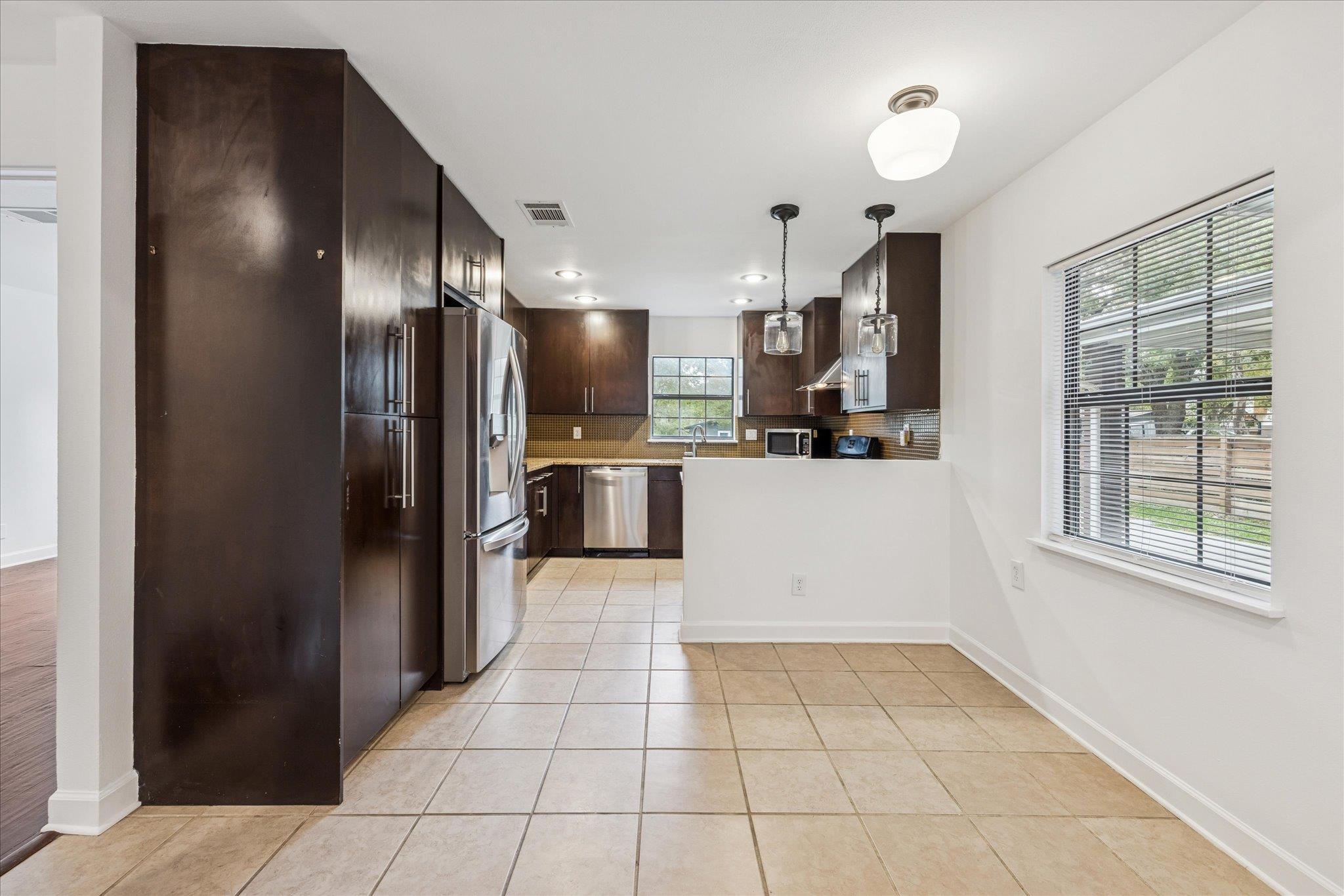 3104 Fontana Dr, Austin, TX 78704