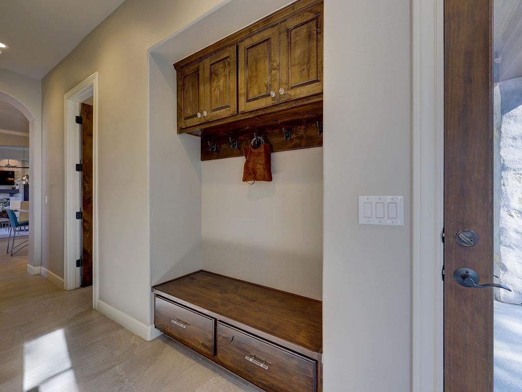 11805 Pleasant Panorama Vw, Austin, TX 78738